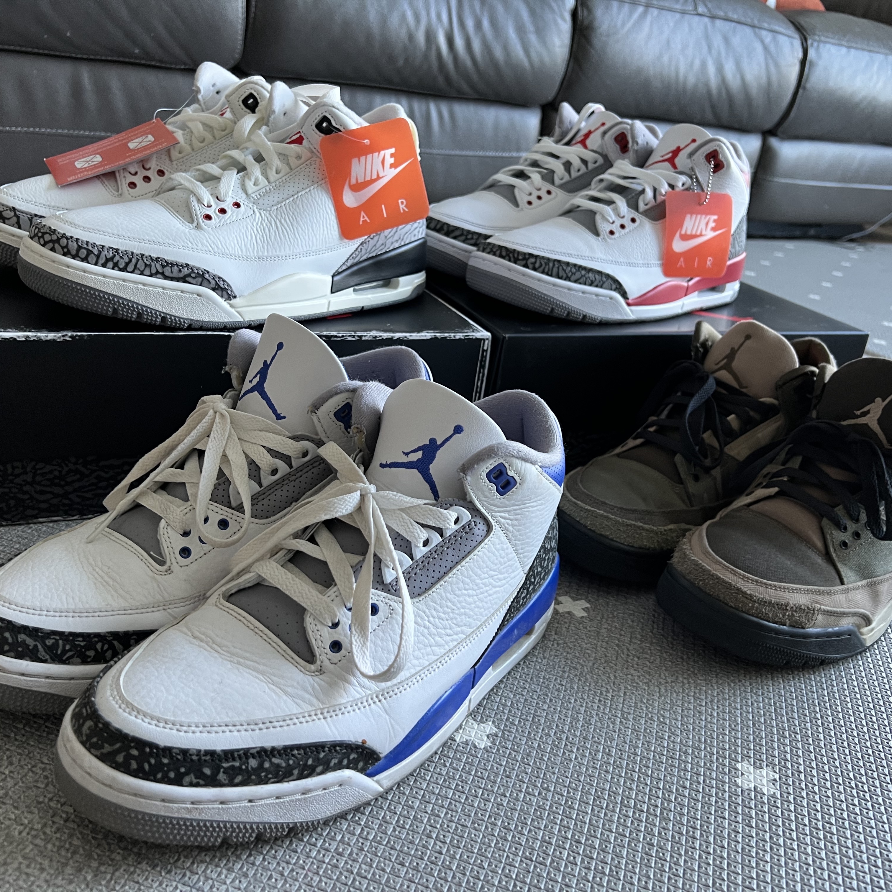 Jordan 3 Retro White Cement Reimagined, Jordan 3 Retro Fire Red 2022 착용 스타일 - 2