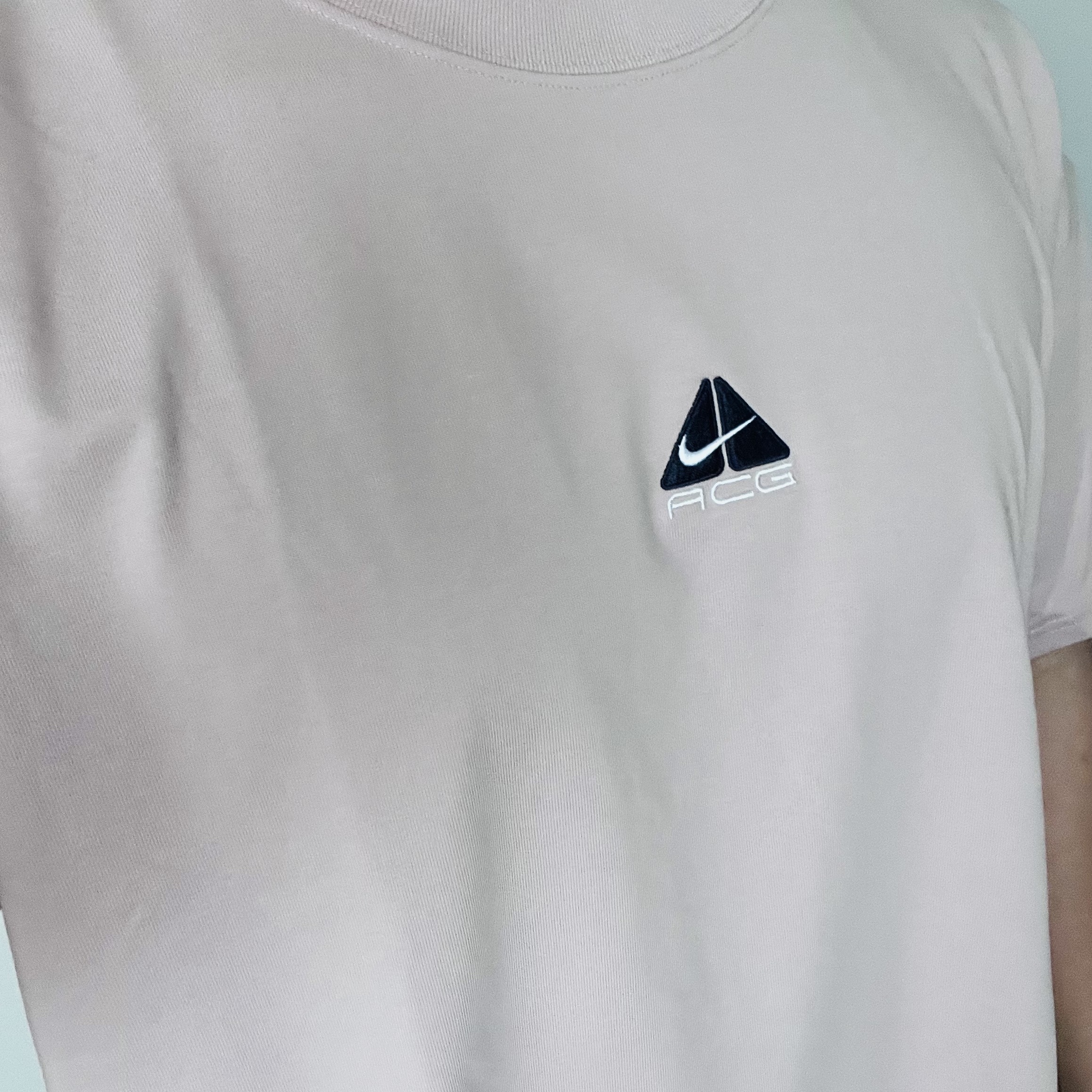 Nike ACG T-Shirt Pink Oxford - Asia 착용 스타일