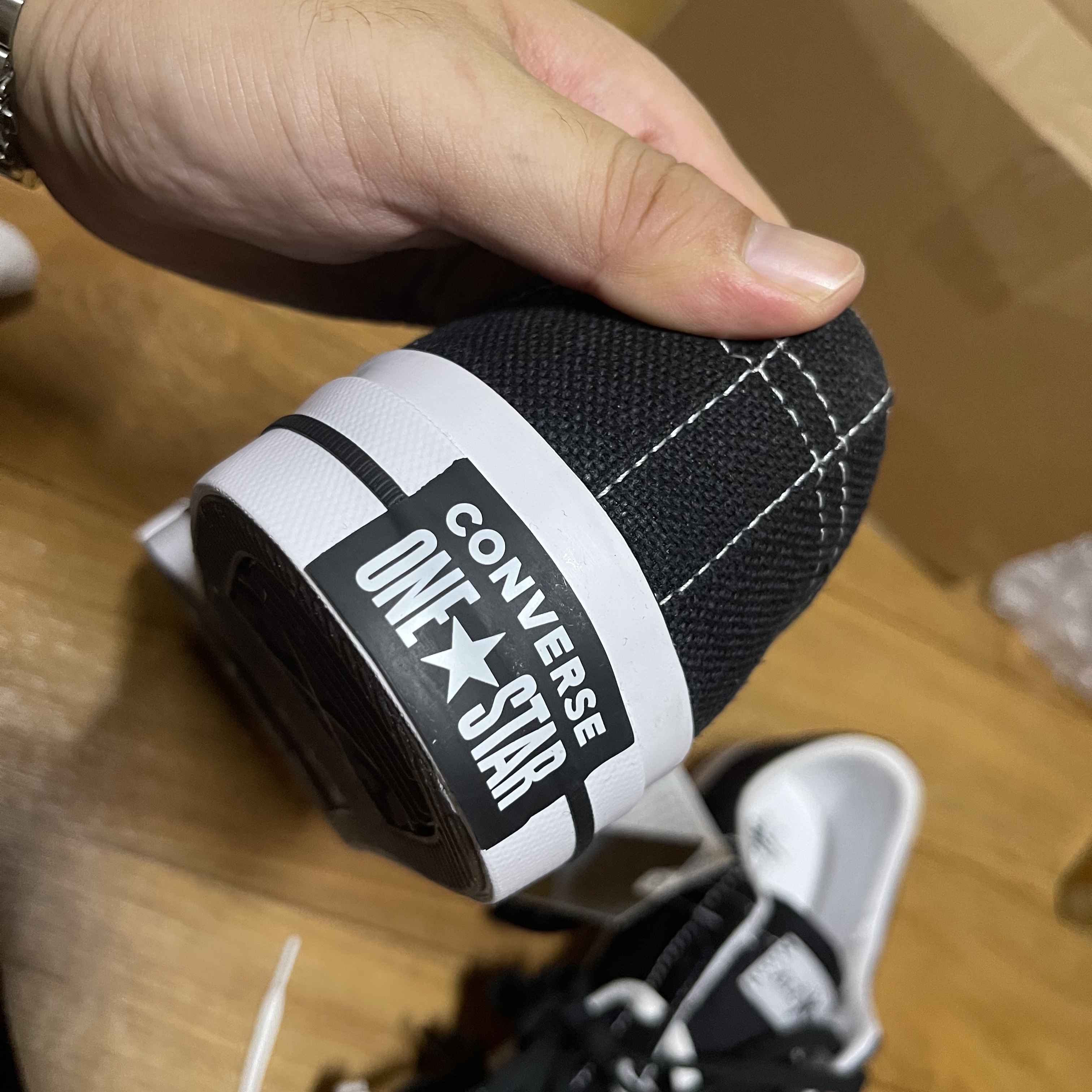 Converse x Stussy One Star Ox Black 착용 스타일 - 3