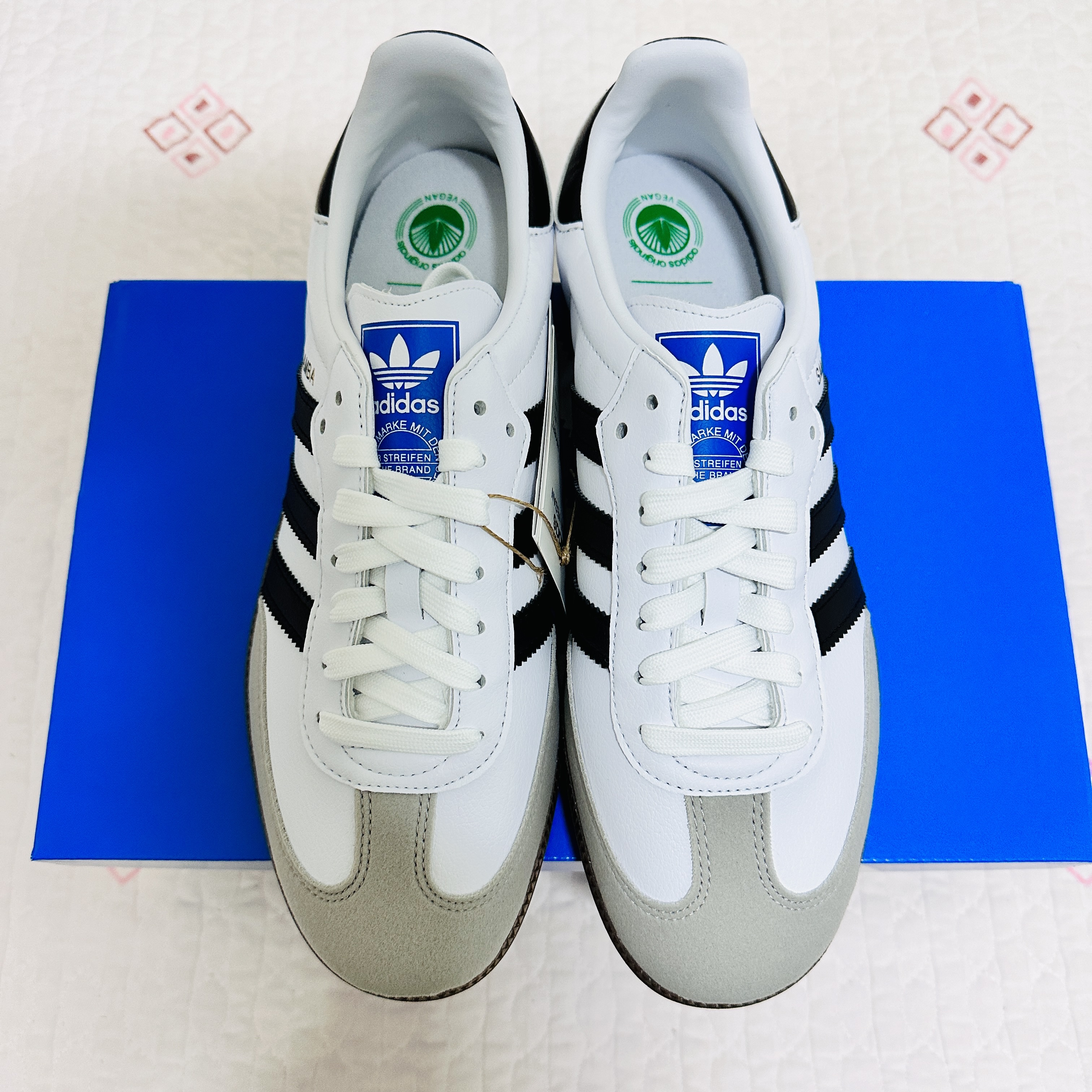 Adidas Samba Vegan White Black 착용 스타일 - 1