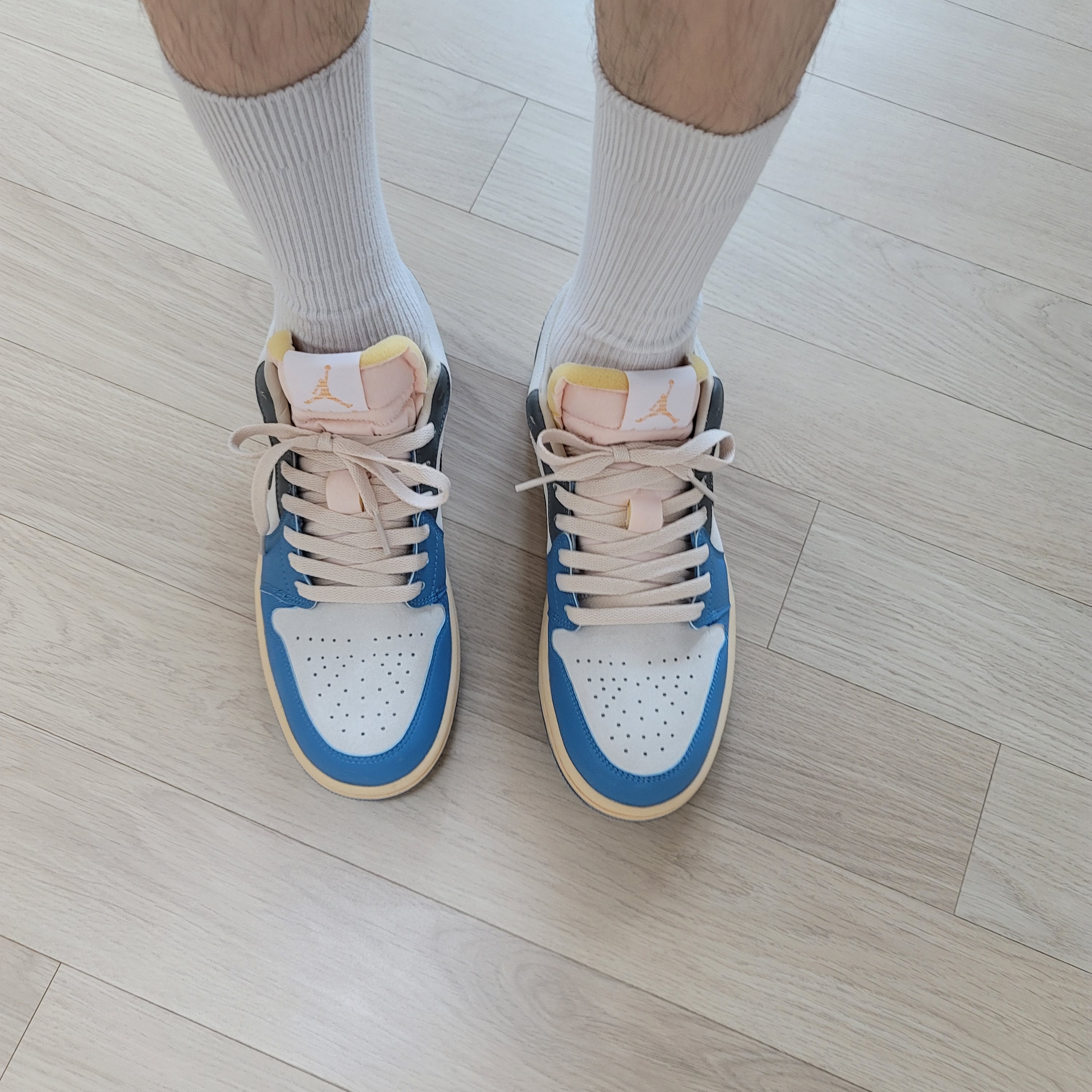 Jordan 1 Low SE Tokyo 96 착용 스타일