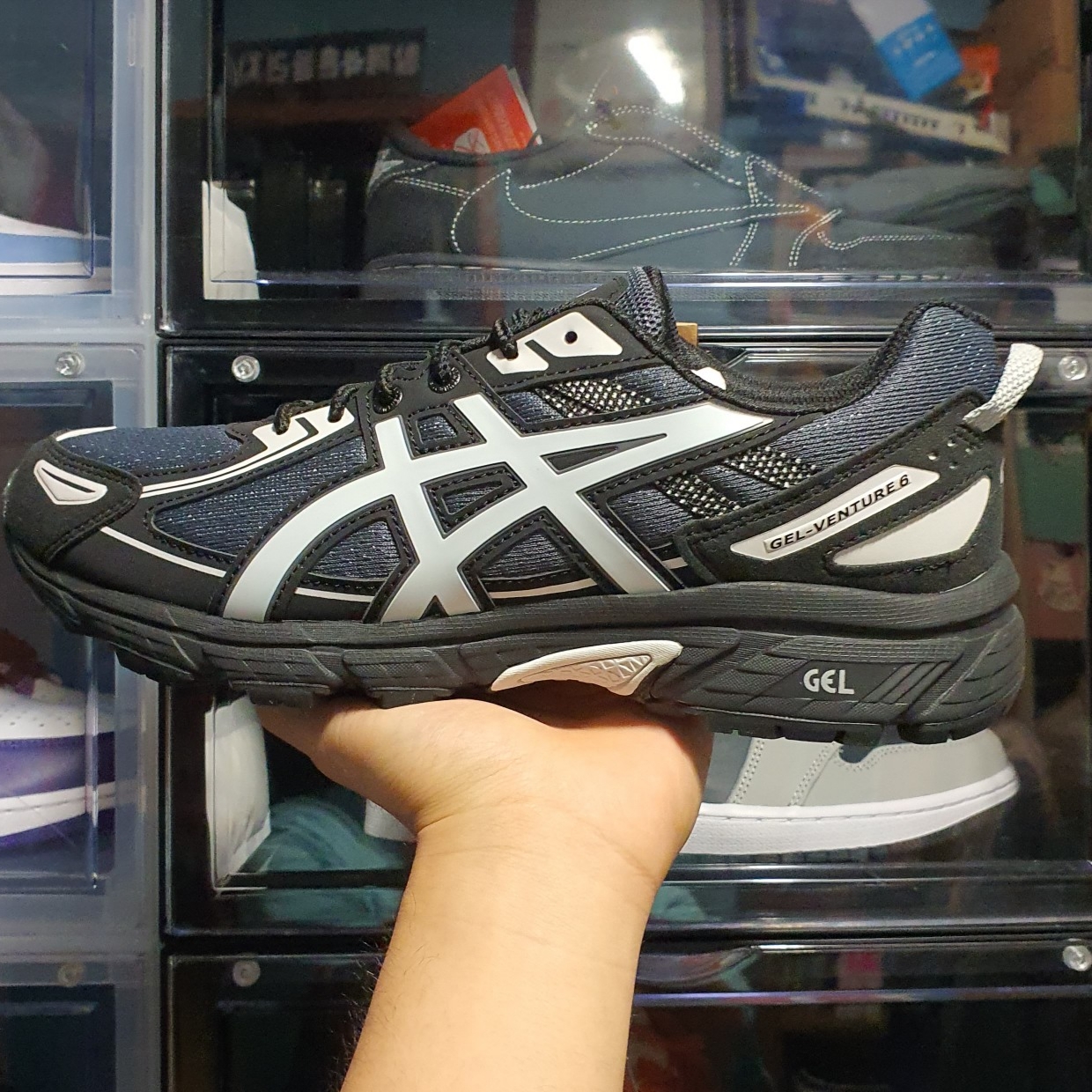 Asics Gel-Venture 6 Carrier Grey 착용 스타일 - 2
