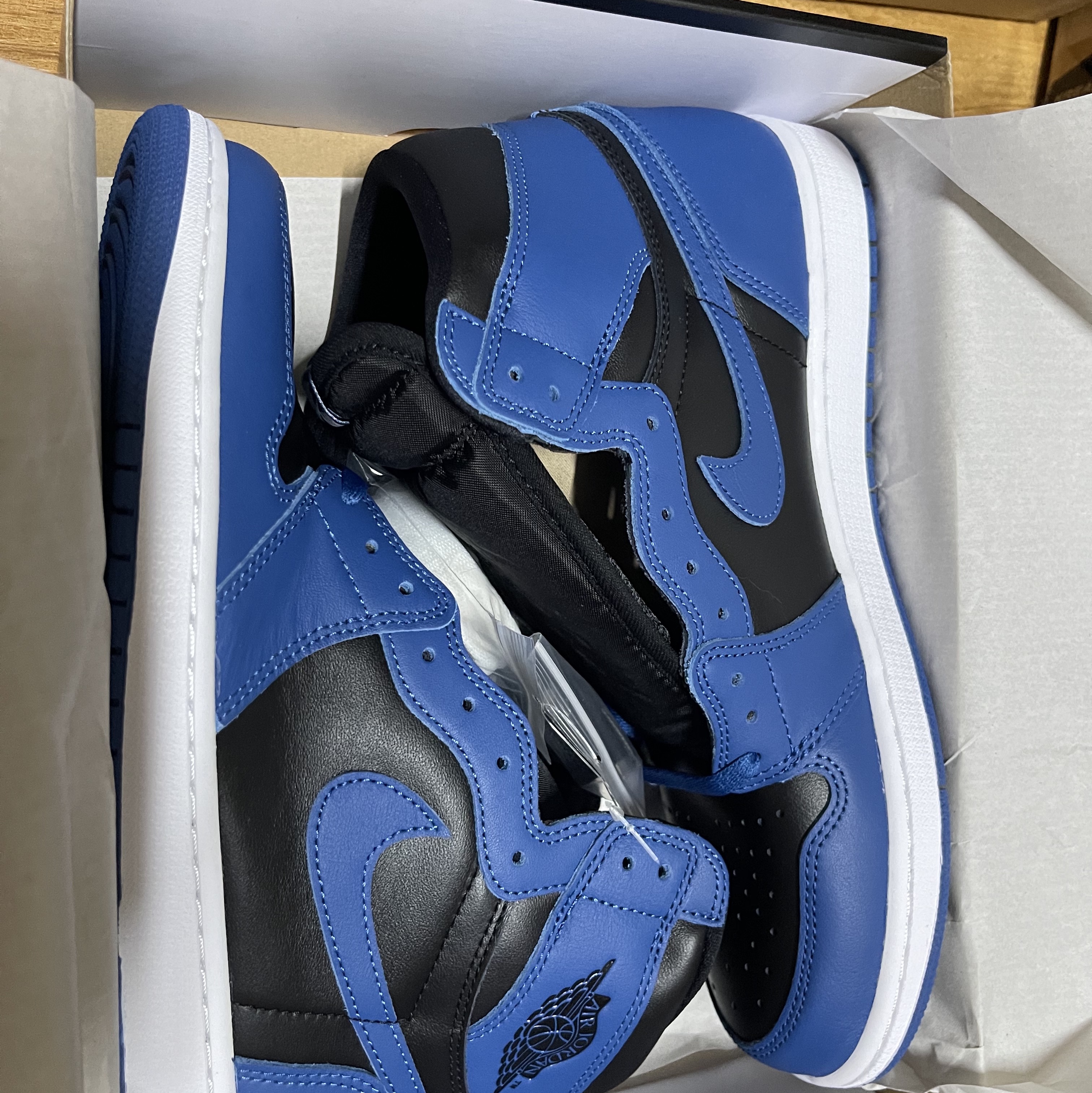 Jordan 1 Retro High OG Dark Marina Blue, (W) Jordan 1 Retro High OG Starfish 착용 스타일 - 1