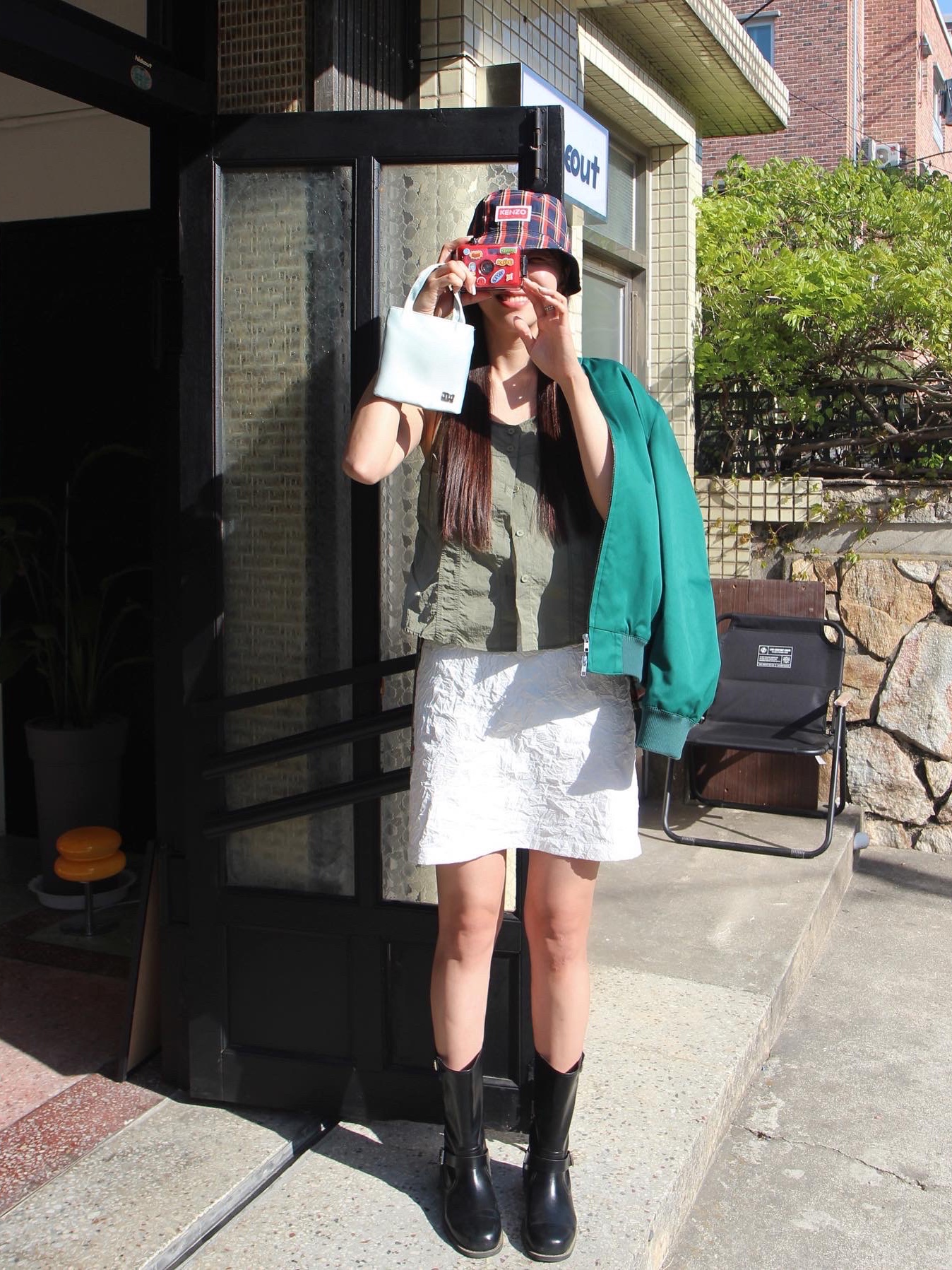 Kenzo Jungle Bucket Hat Black 착용 스타일 - 3
