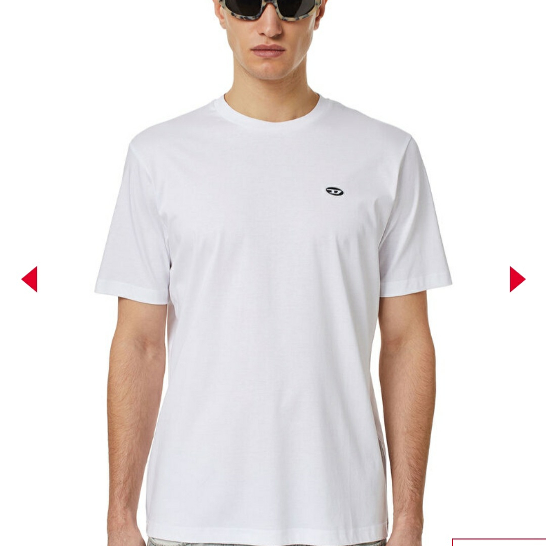 Diesel T-Just-Doval-PJ T-Shirt with Oval D Patch White 착용 스타일 - 1