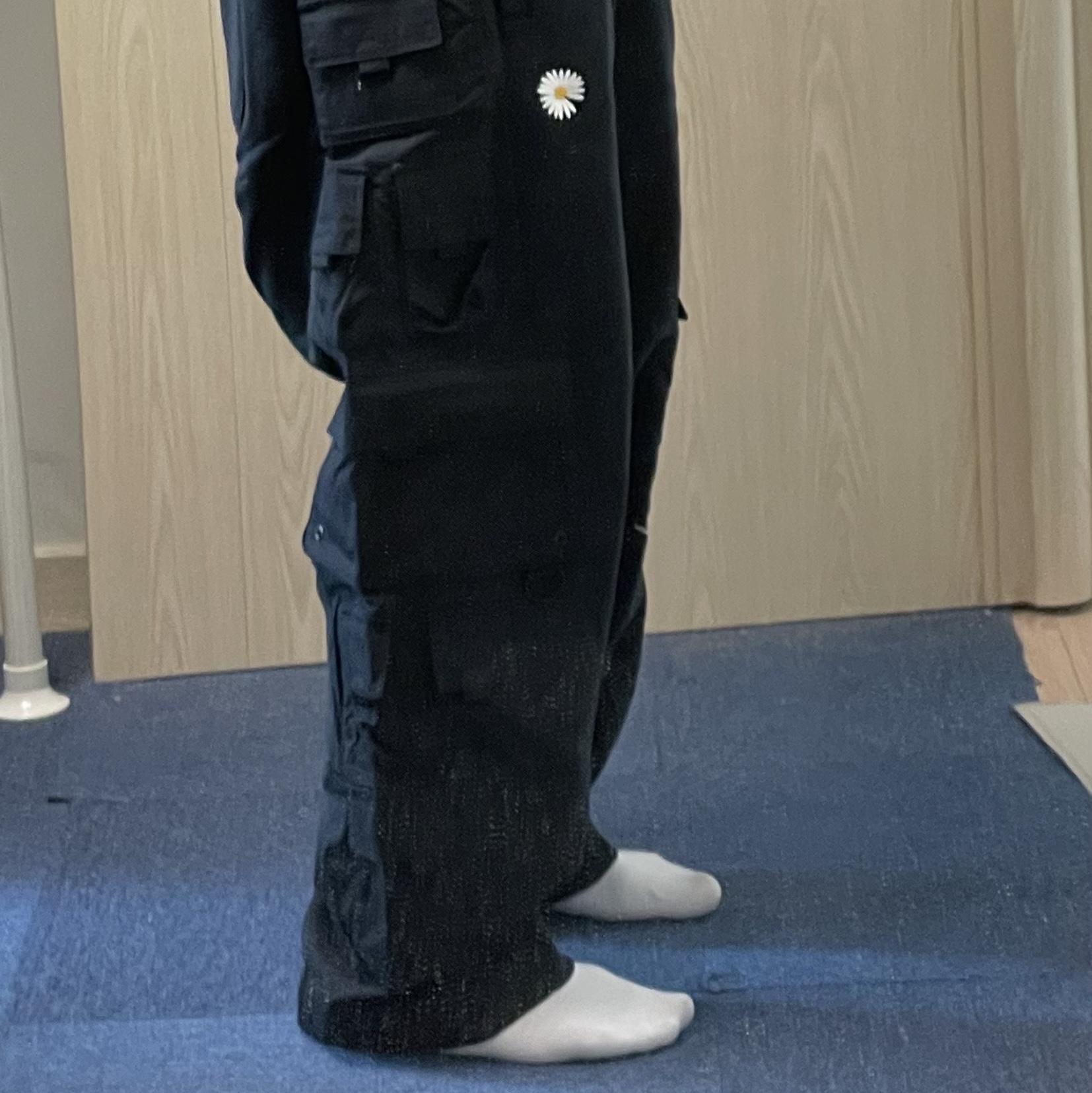 Nike x Peaceminusone Wide Pants Black (DR0096-010) 착용 스타일 - 2