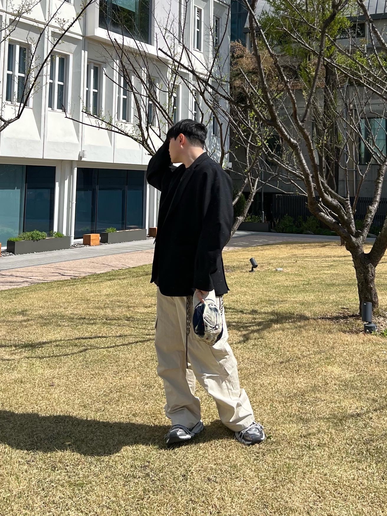 Diesel C-Seymon Treated Denim Baseball Cap Blue White, Balenciaga 3XL Sneakers Grey White Red 착용 스타일 - 2