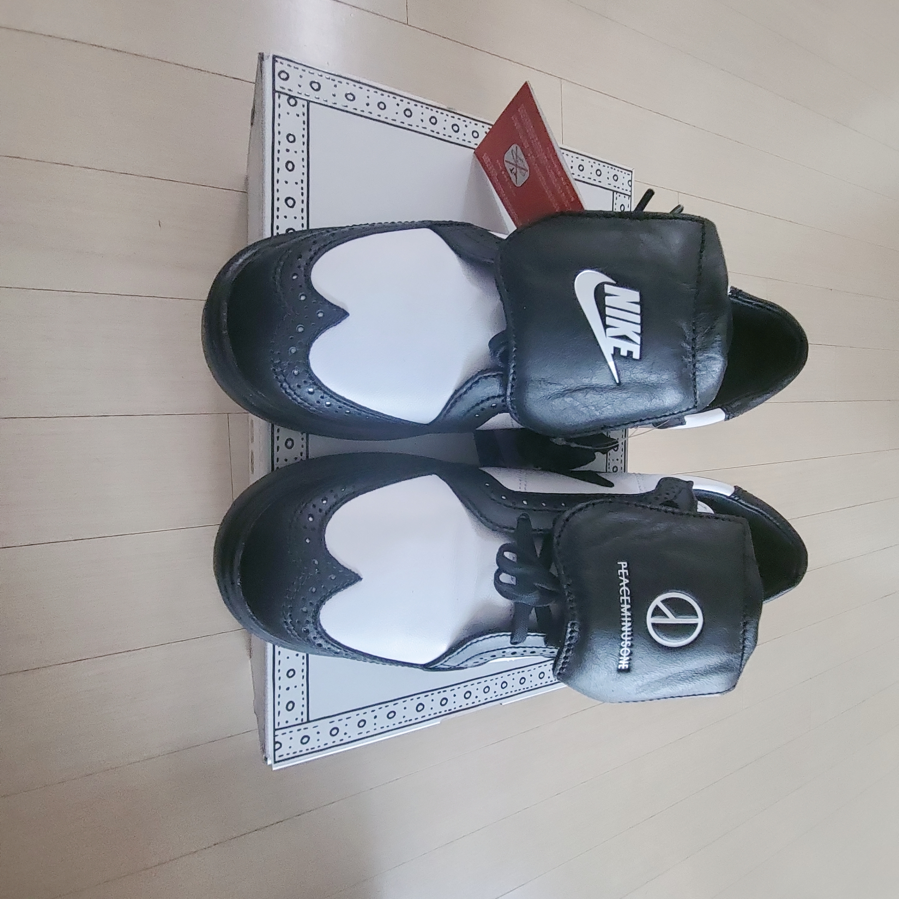 Nike x Peaceminusone Kwondo1 Black and White 착용 스타일 - 3