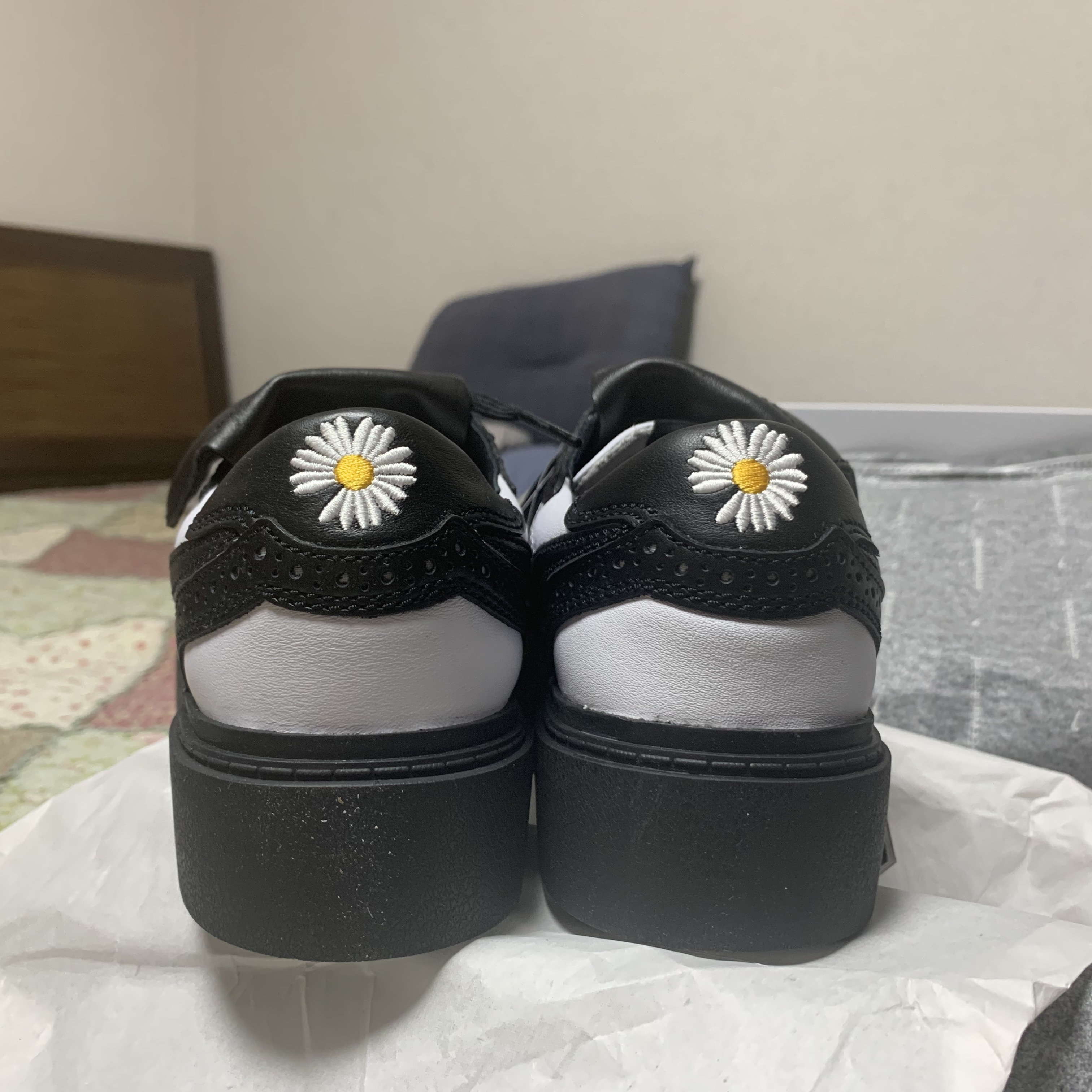 Nike x Peaceminusone Kwondo1 Black and White 착용 스타일 - 3