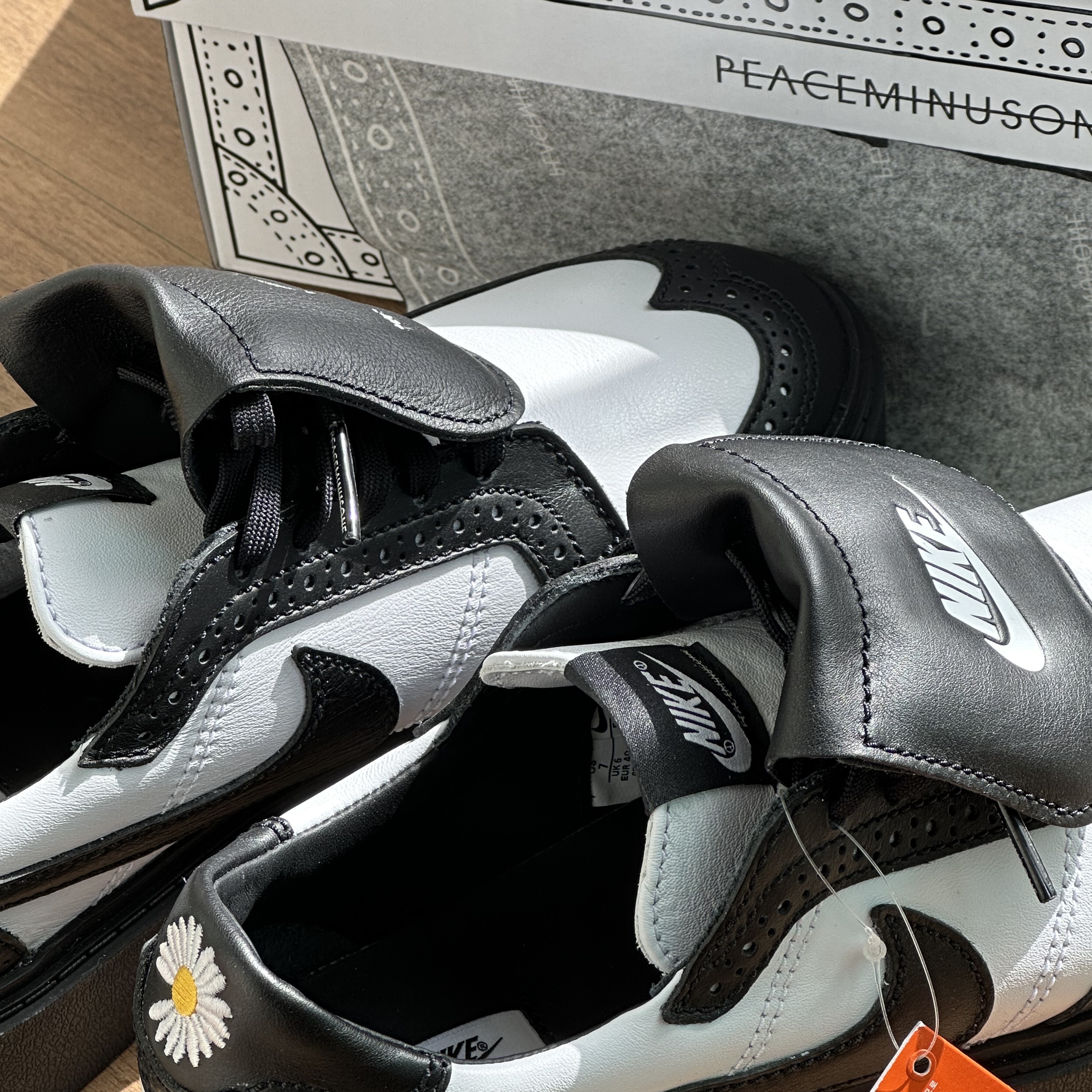 Nike x Peaceminusone Kwondo1 Black and White 착용 스타일