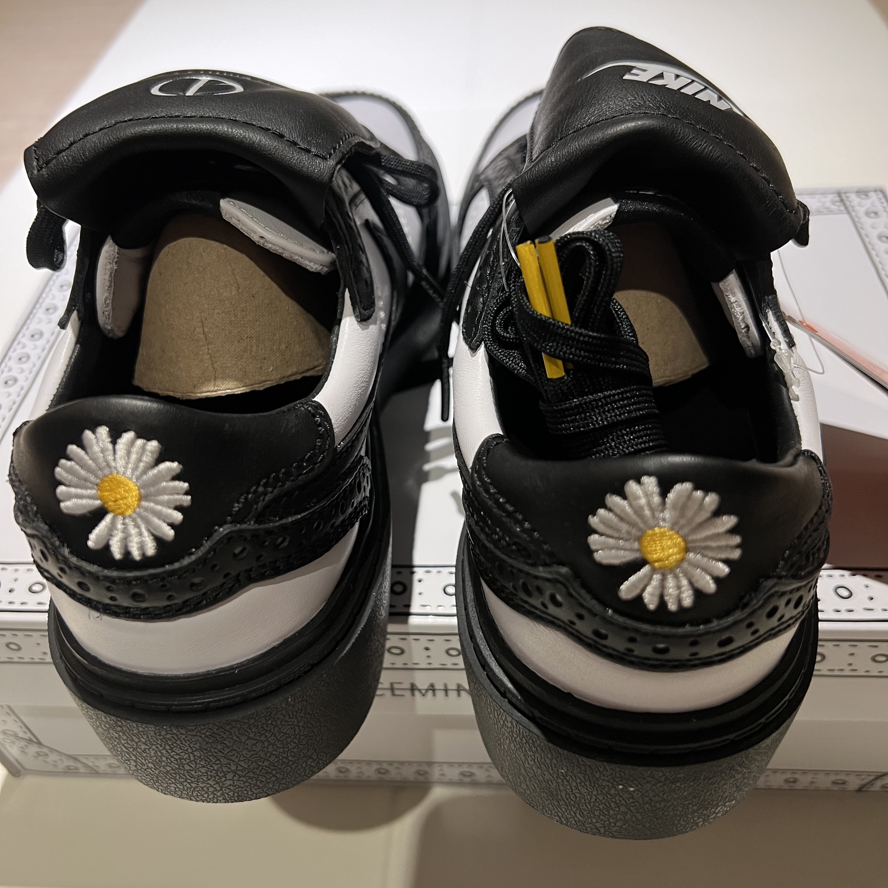 Nike x Peaceminusone Kwondo1 Black and White 착용 스타일