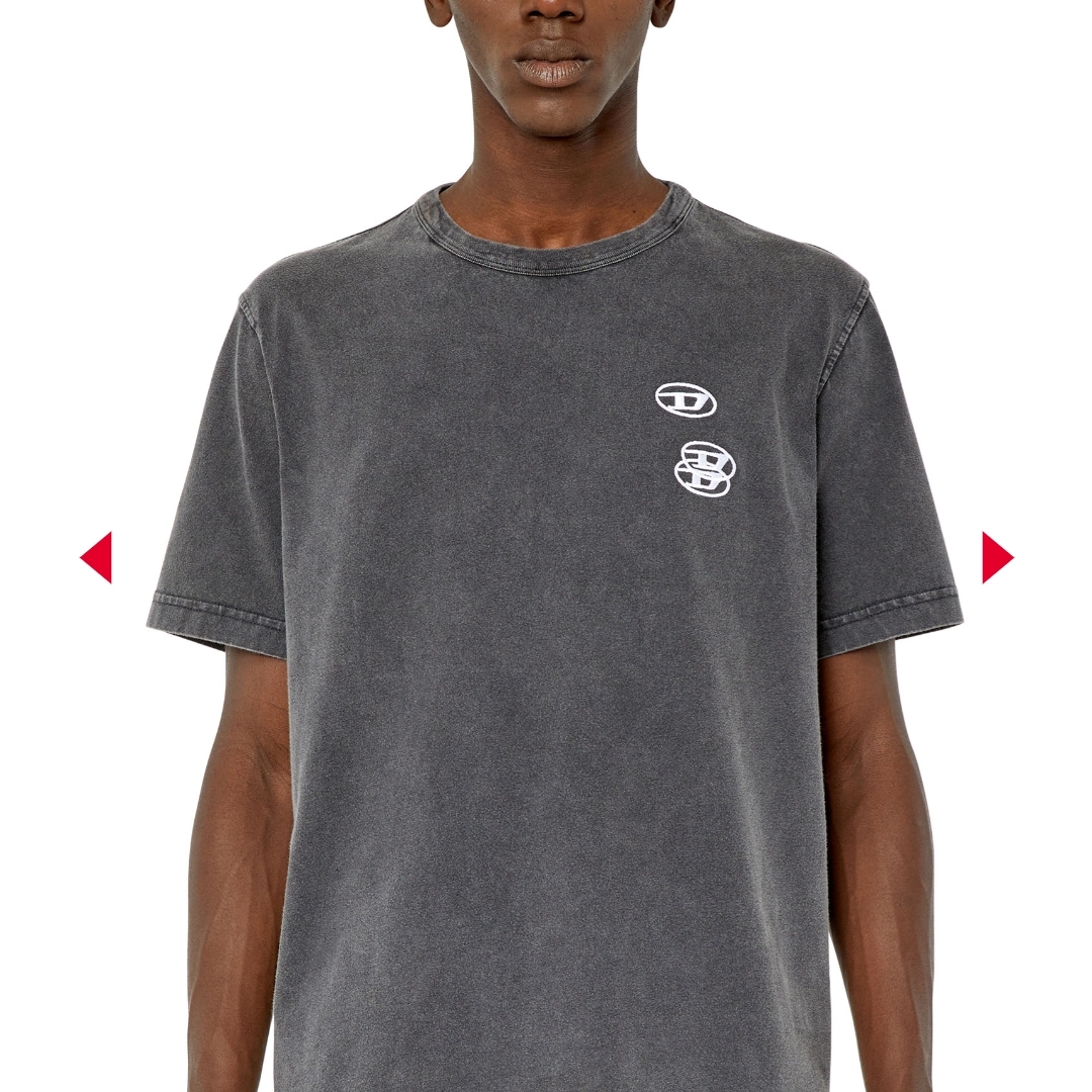 Diesel T-Just-G14 Faded T-Shirt with Triple Logo Embroidery Black 착용 스타일 - 1