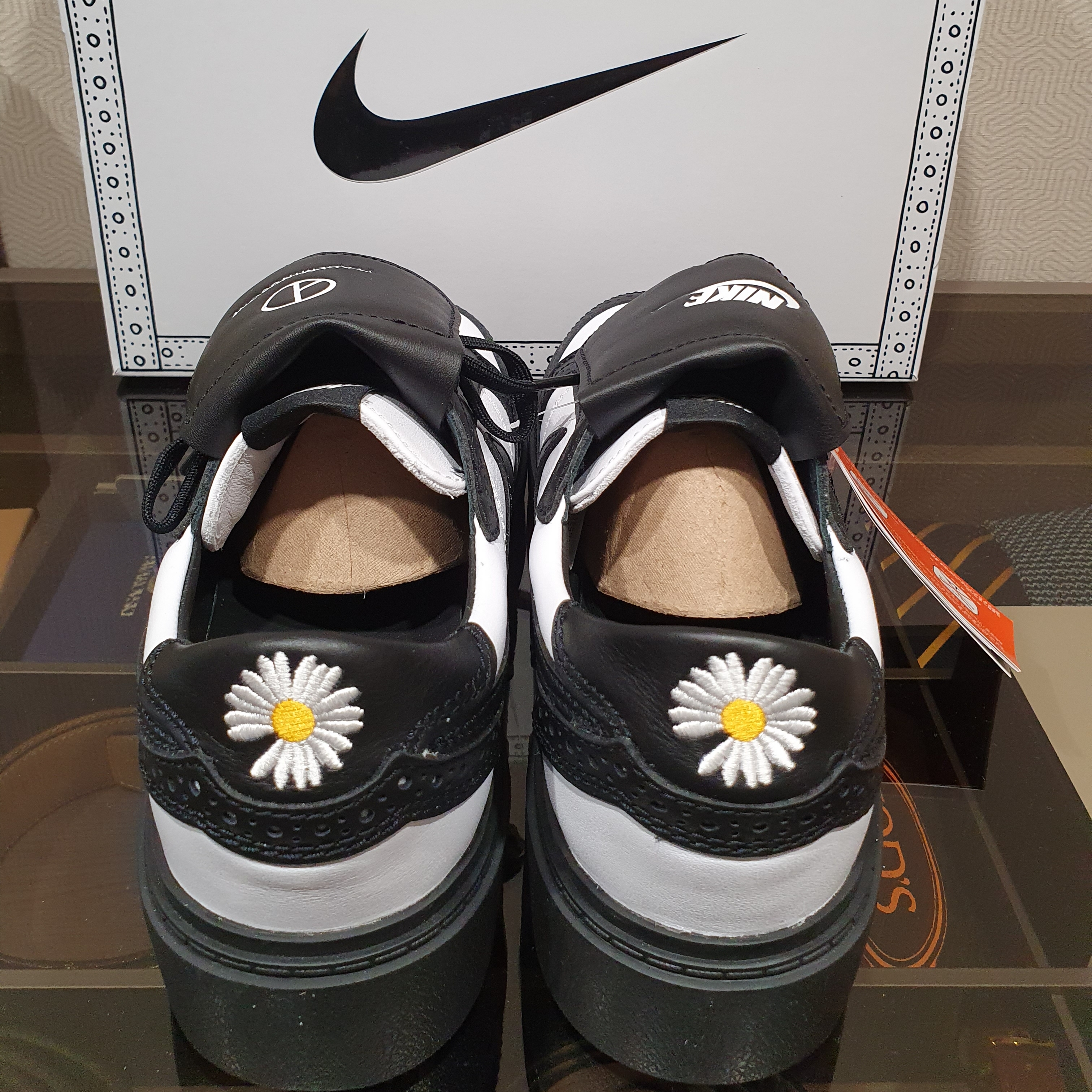 Nike x Peaceminusone Kwondo1 Black and White 착용 스타일 - 3