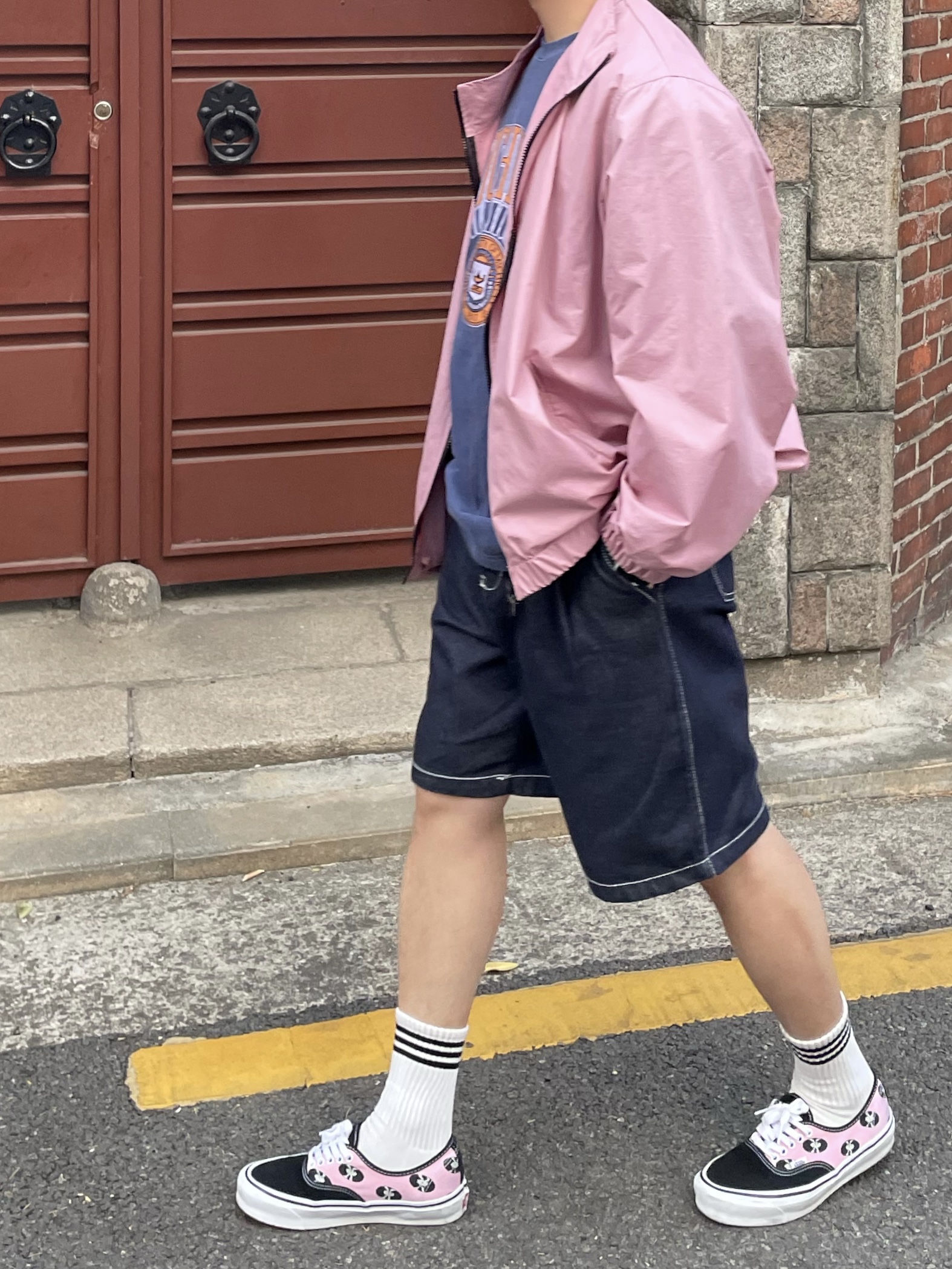 Vans Vault x Wacko Maria OG Authentic LX Pink 착용 스타일 - 4