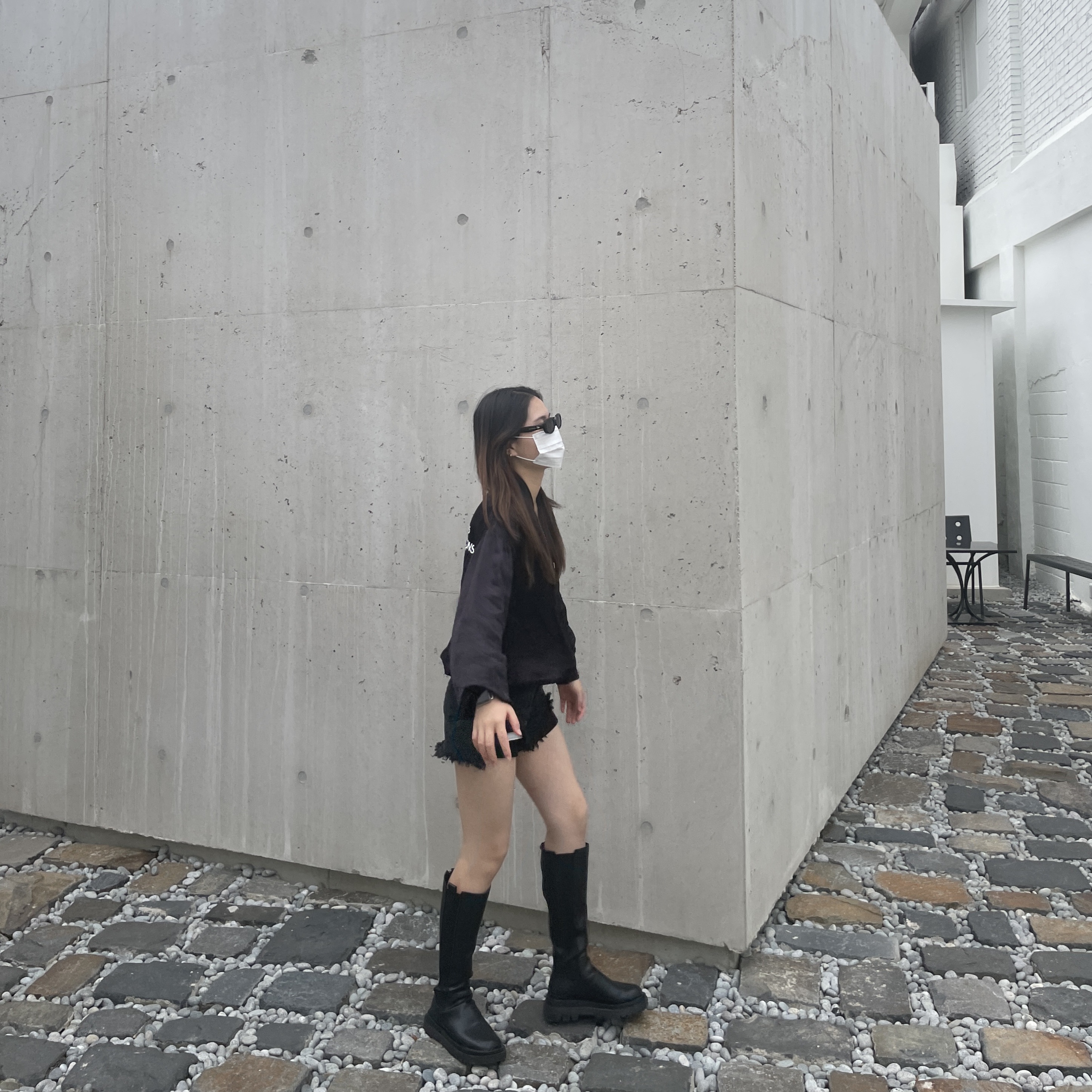 CDG '84-85 Staff Blouson Black 착용 스타일 - 3
