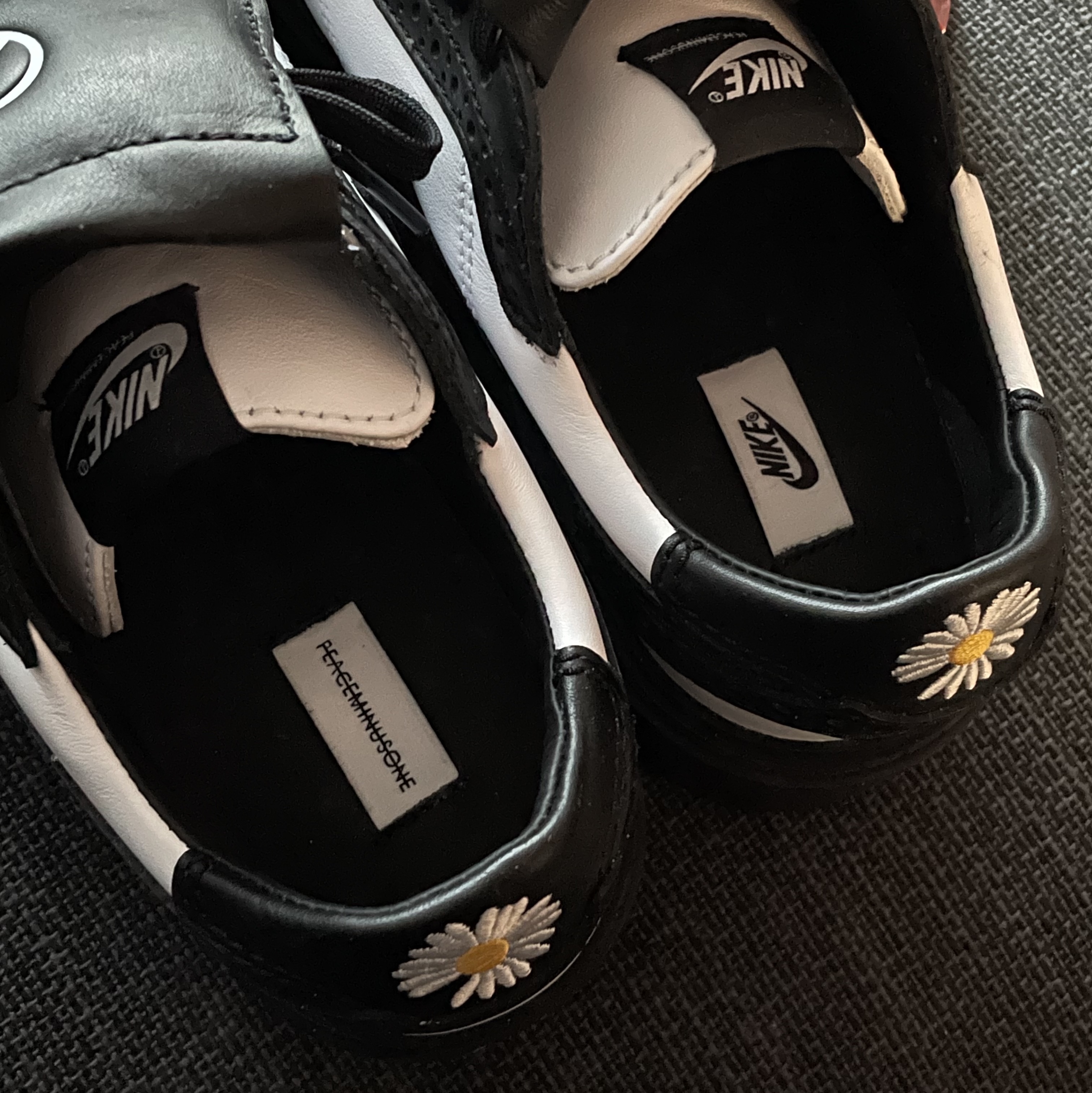 Nike x Peaceminusone Kwondo1 Black and White 착용 스타일 - 5
