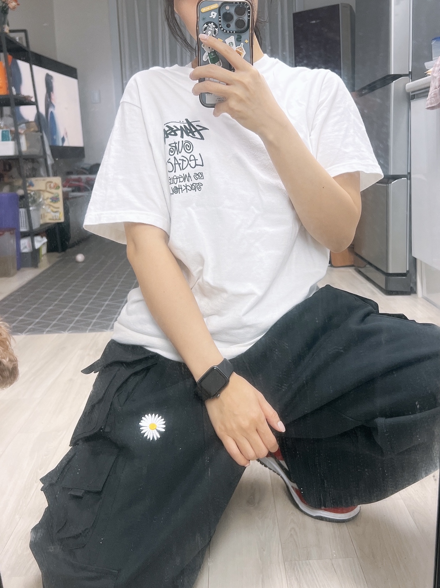 Nike x Peaceminusone Wide Pants Black (DR0096-010) 착용 스타일 - 1