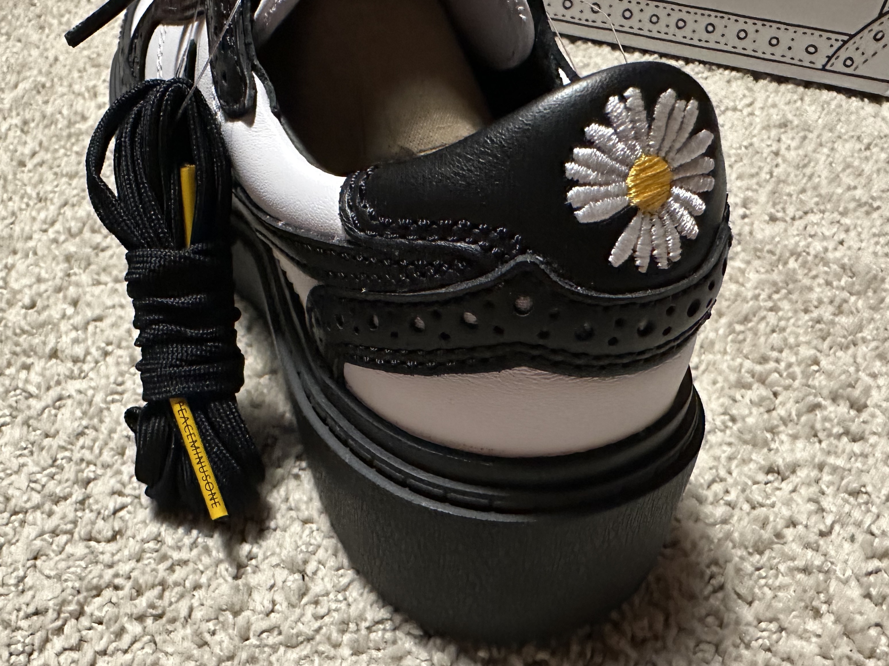 Nike x Peaceminusone Kwondo1 Black and White 착용 스타일 - 4
