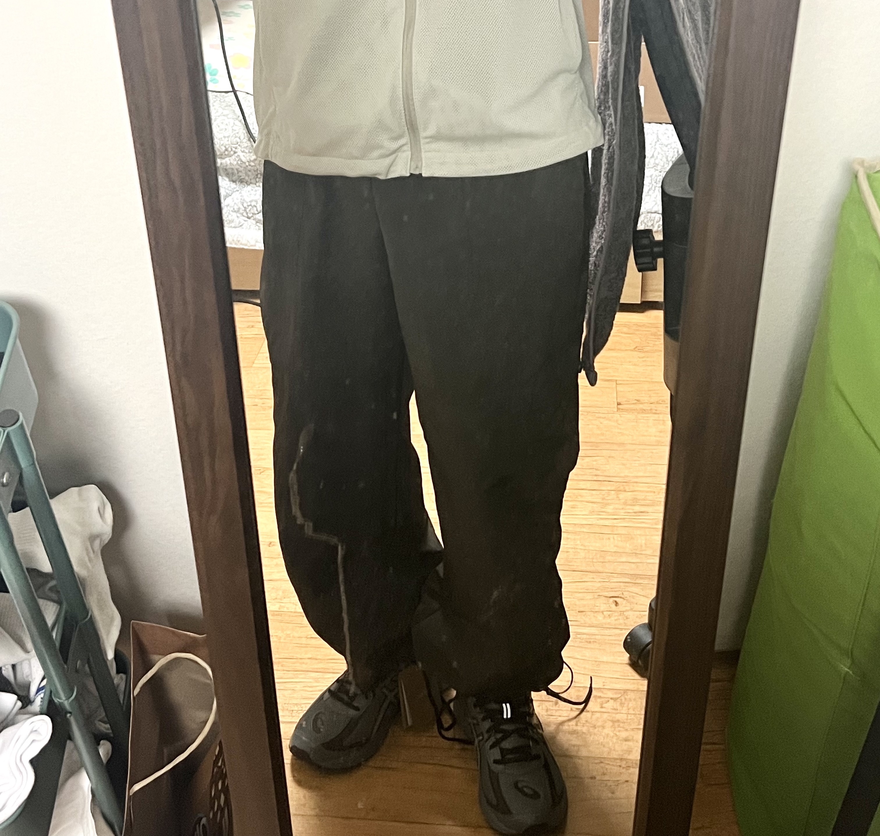 Asics Jog 100 S Steel Grey - 2E Wide, Sansan Gear Sansan BLF Mesh Jacket Beige - 22SS 착용 스타일