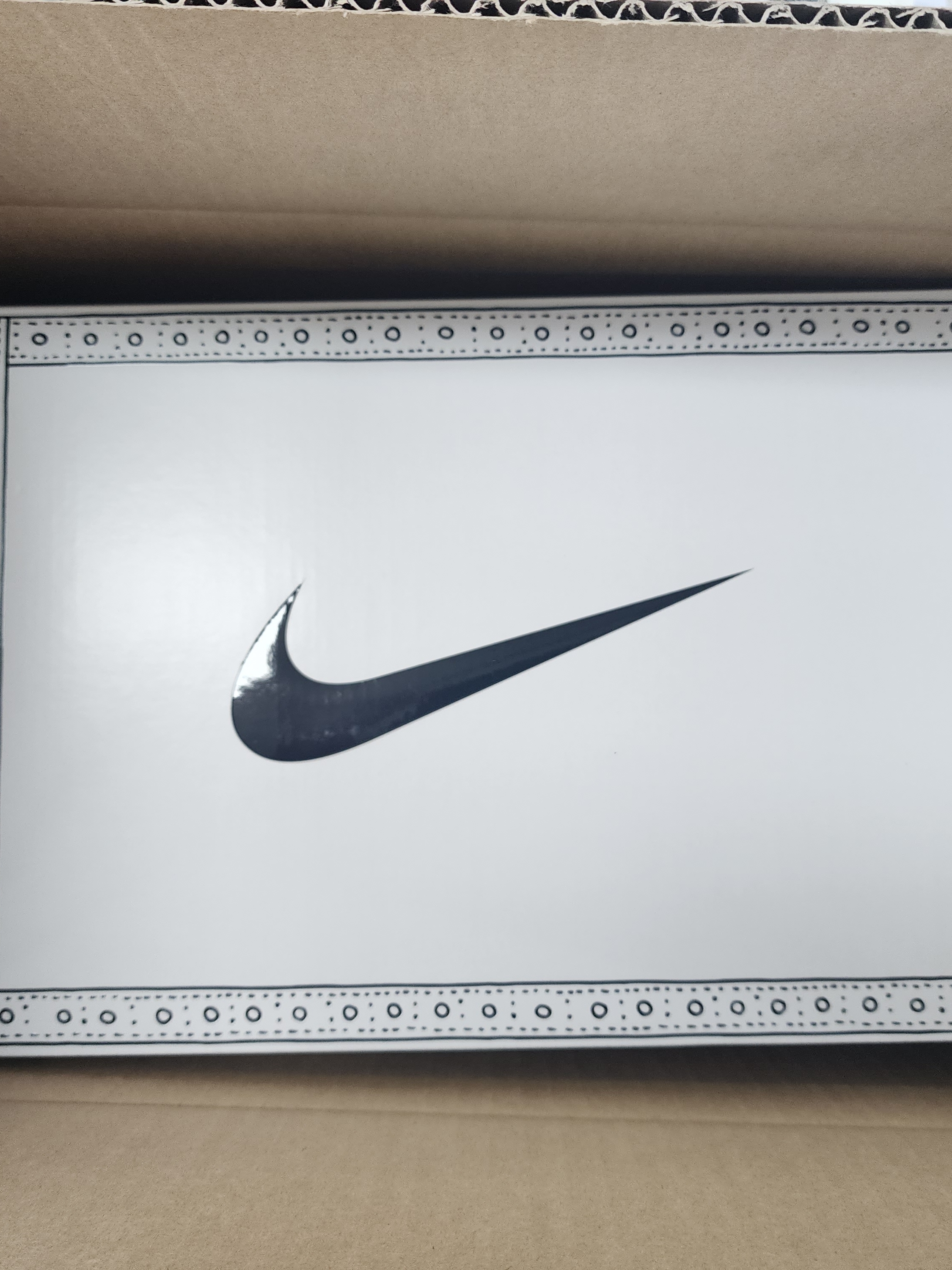 Nike x Peaceminusone Kwondo1 Black and White 착용 스타일 - 3