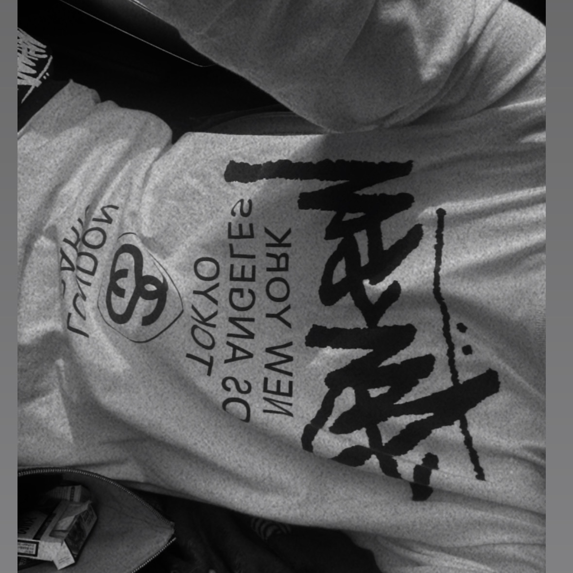Stussy Big Stock Water Shorts Black, Stussy World Tour LS T-Shirt White 착용 스타일