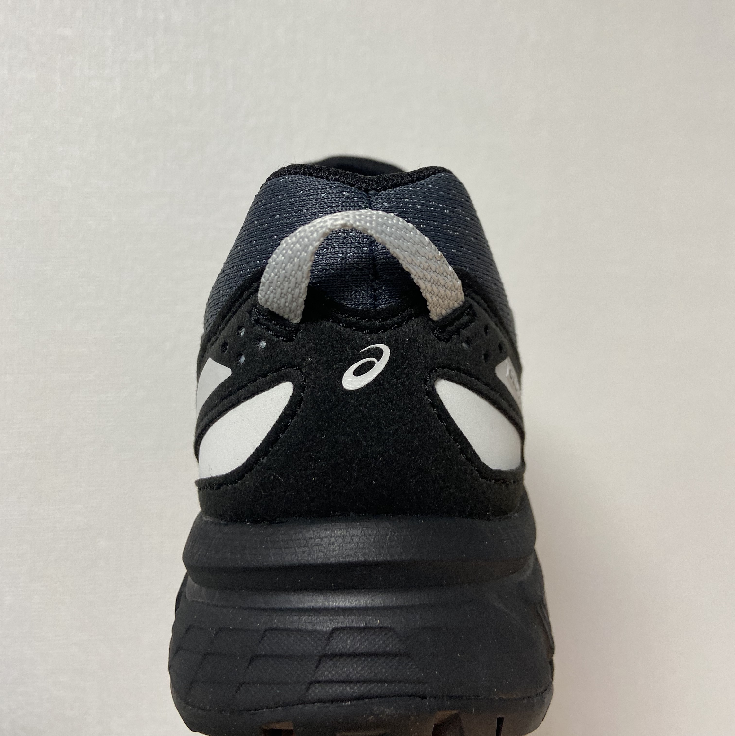 Asics Gel-Venture 6 Carrier Grey 착용 스타일 - 4