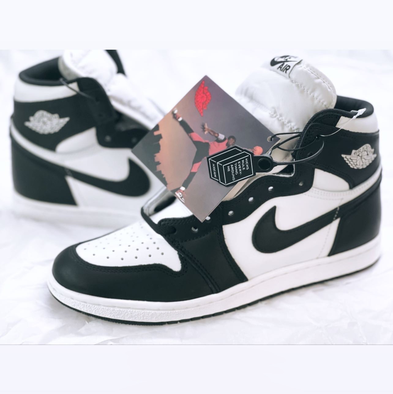 Jordan 1 High 85 Black White 착용 스타일