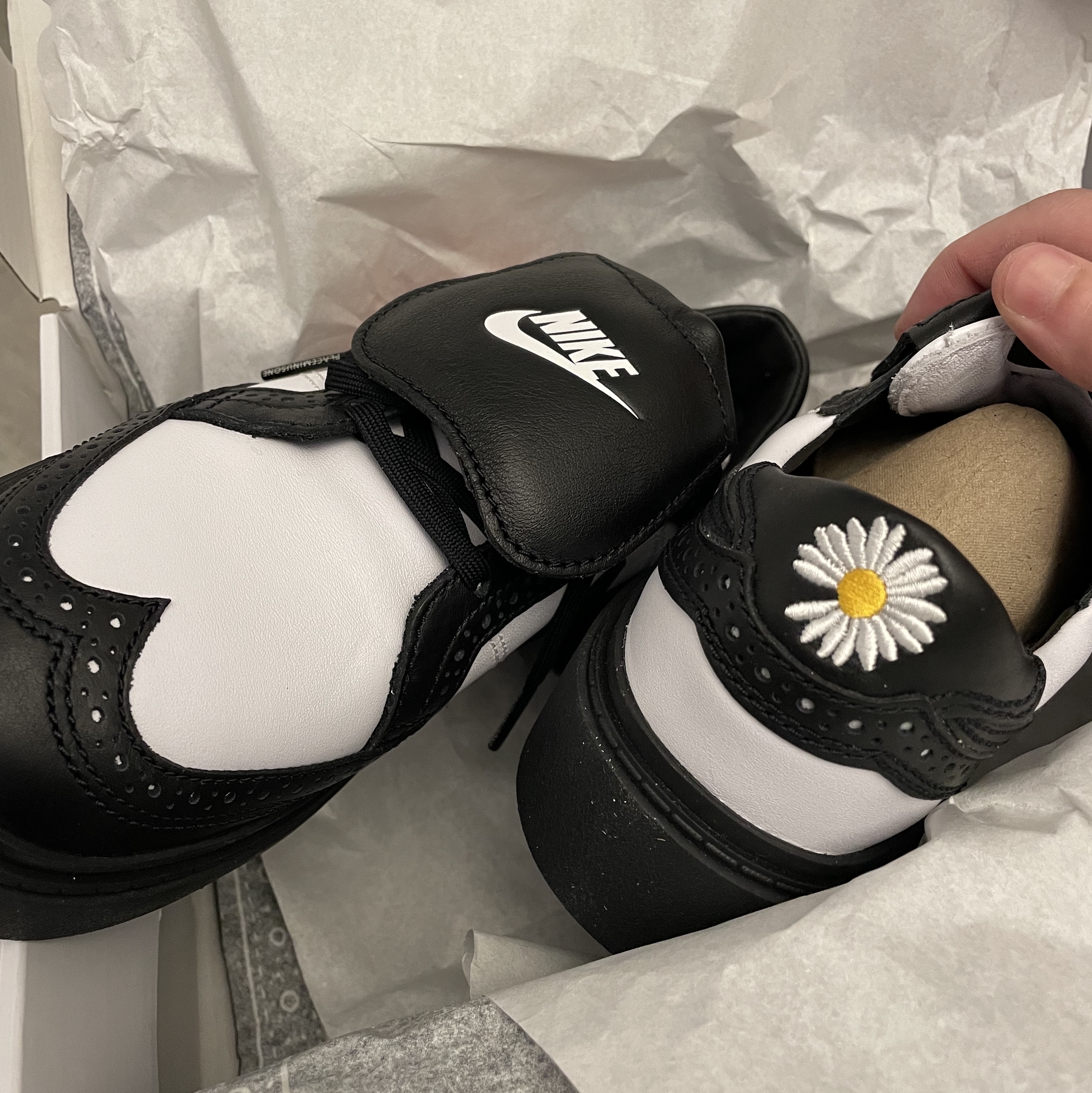 Nike x Peaceminusone Kwondo1 Black and White 착용 스타일 - 1