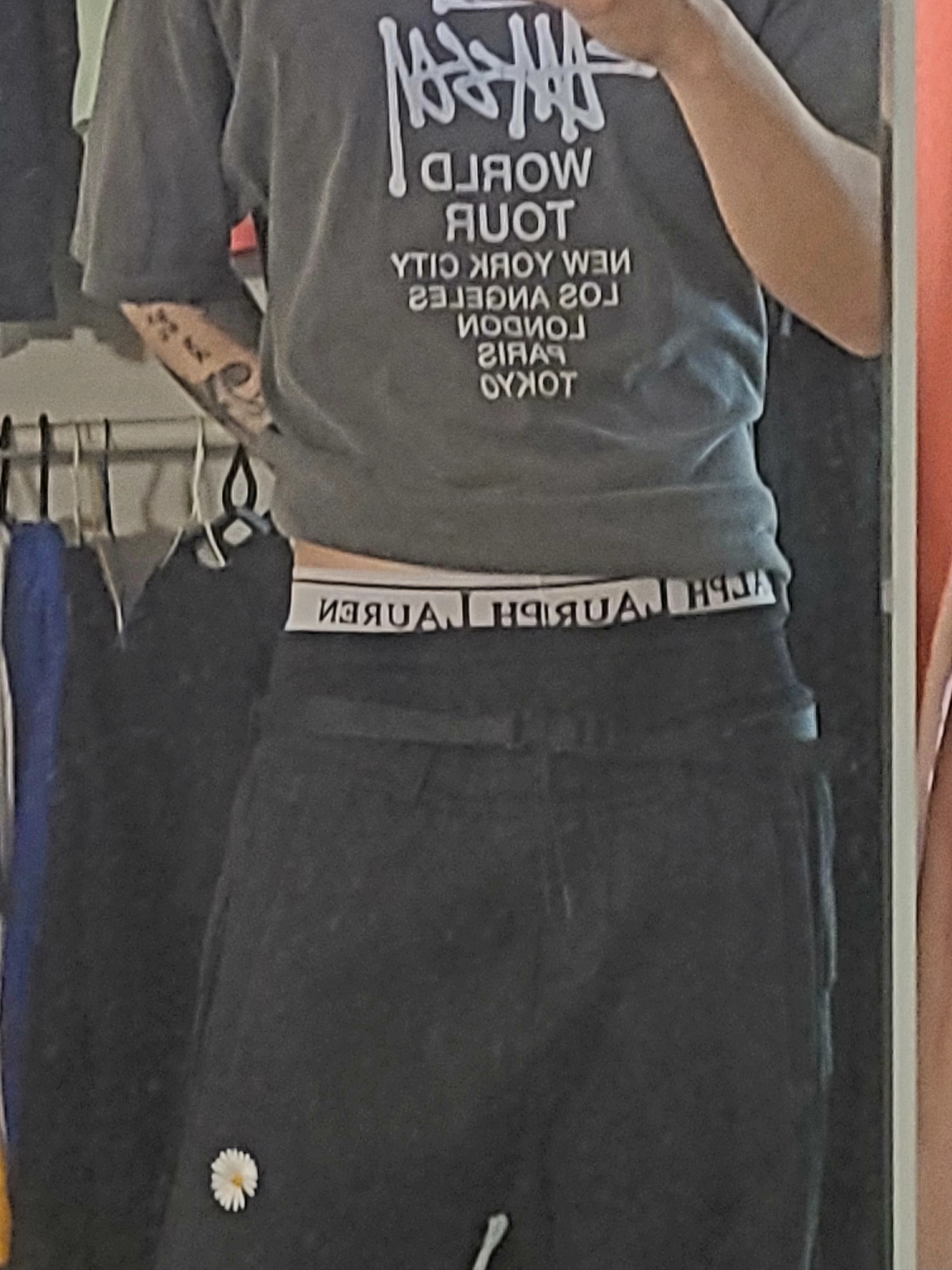 Nike x Peaceminusone Wide Pants Black (DR0096-010), Stussy Basic Stussy Pigment Dyed T-Shirt Grey 2022 착용 스타일 - 3