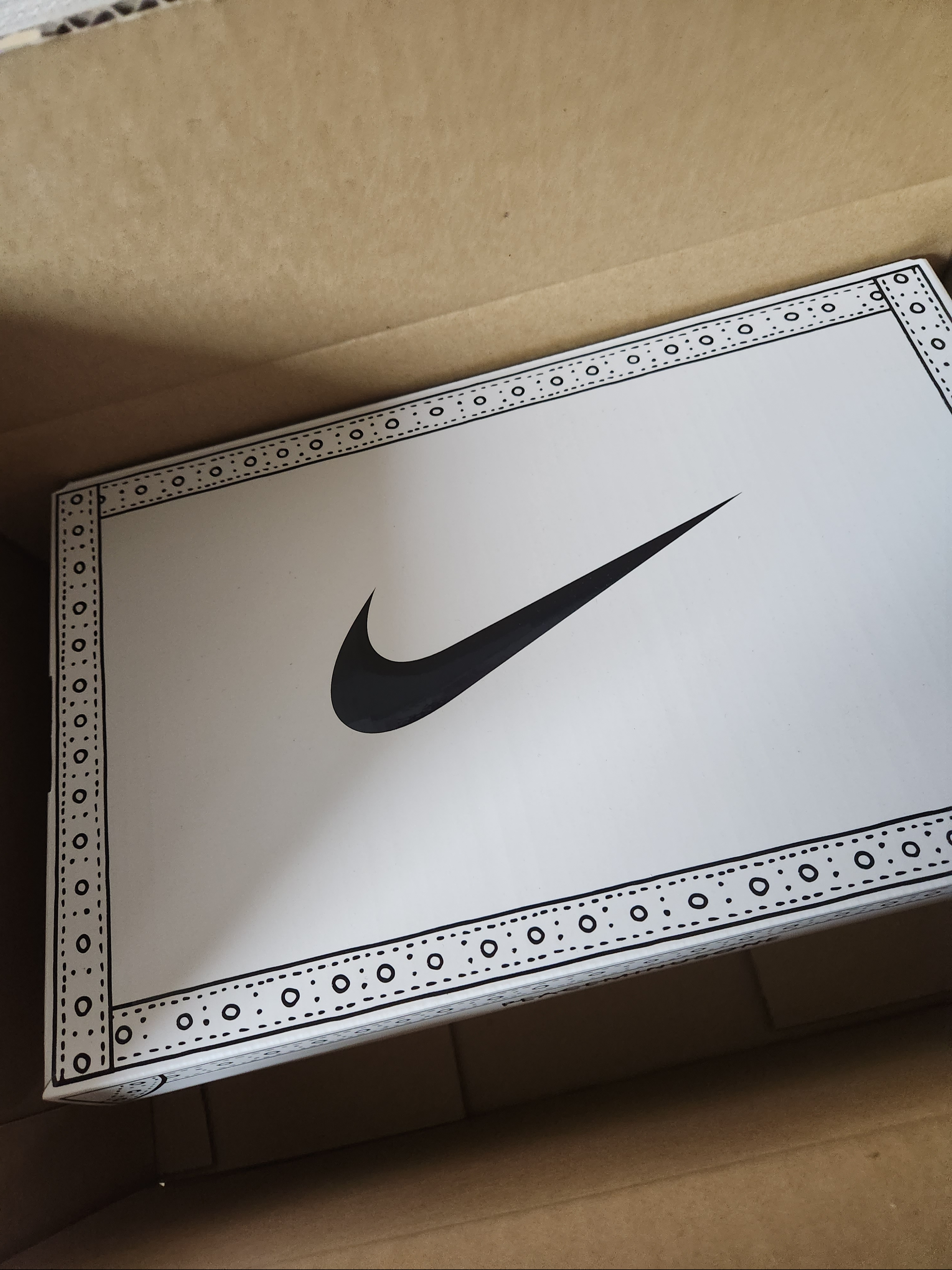 Nike x Peaceminusone Kwondo1 Black and White 착용 스타일