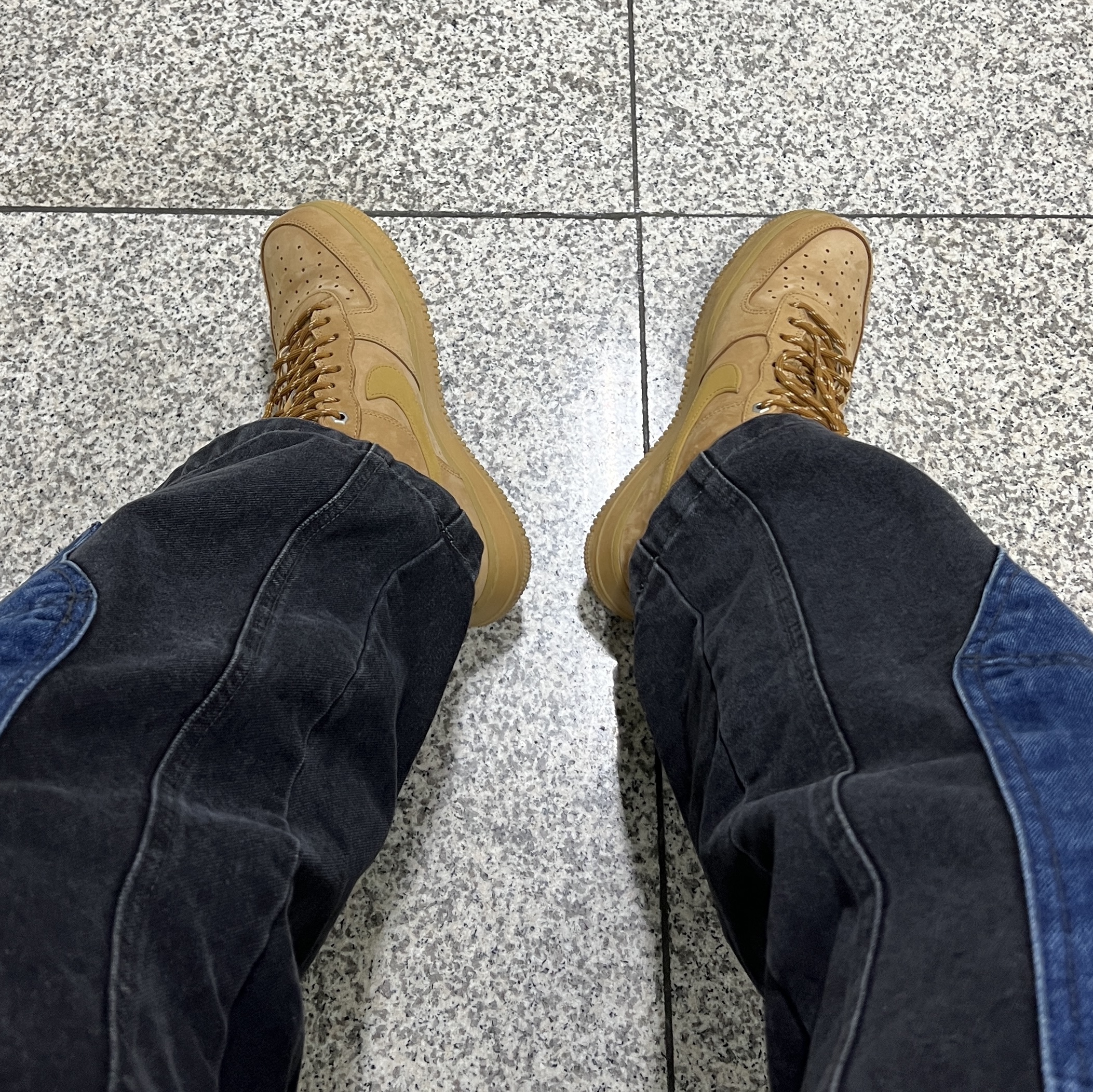 Nike Air Force 1 '07 WB Flax 착용 스타일