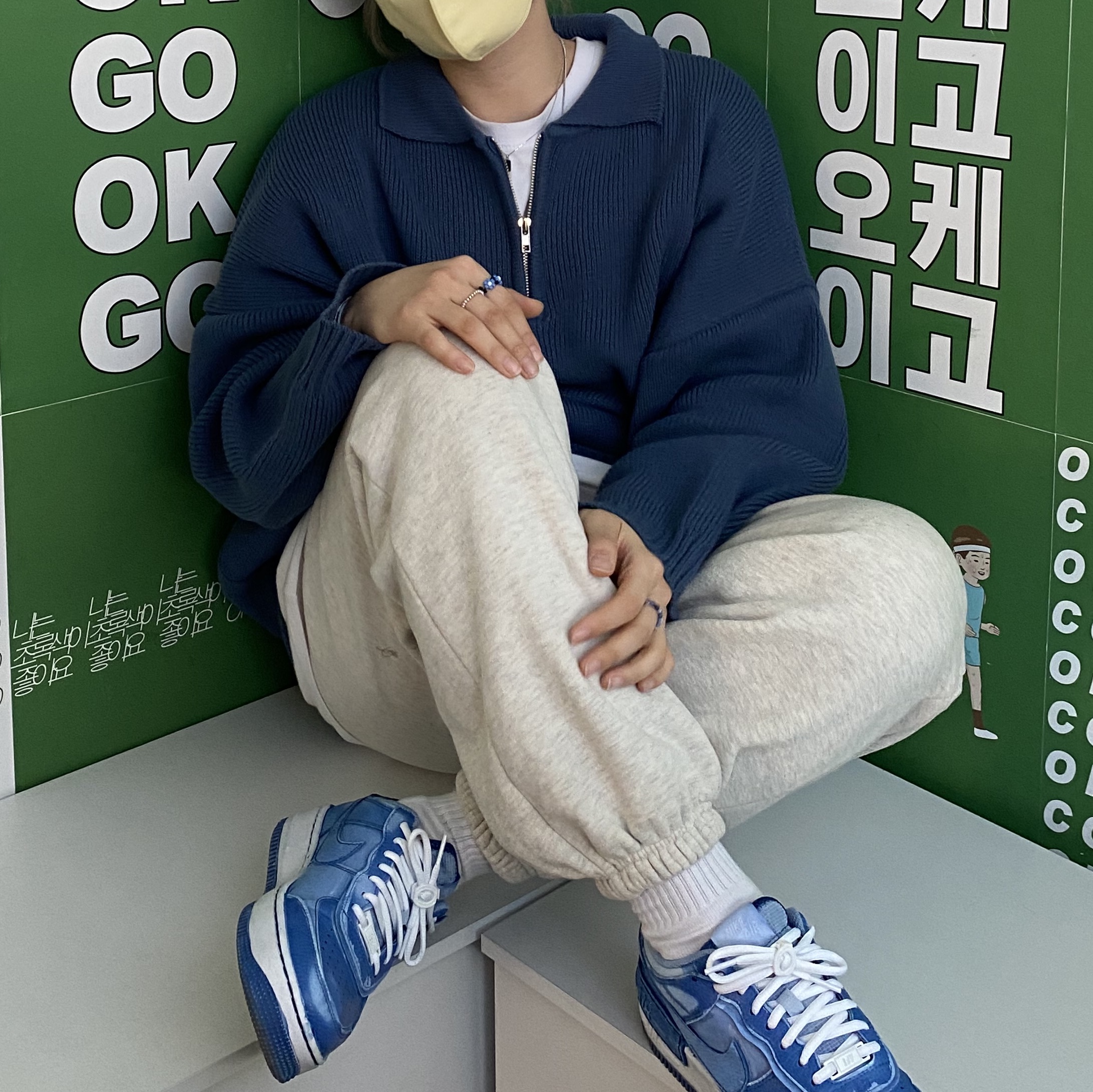 (W) Nike Air Force 1 Shadow Triple White 착용 스타일 - 2
