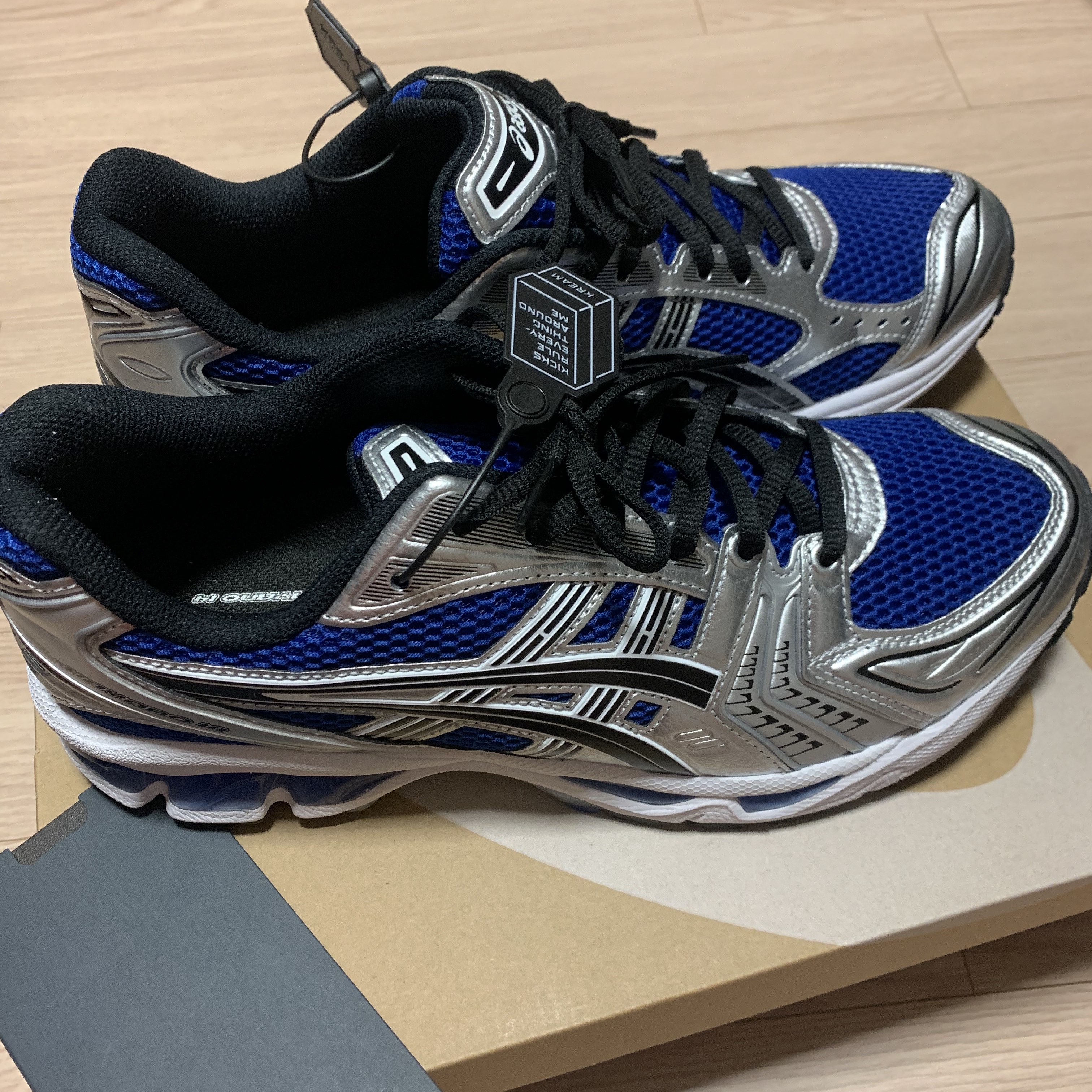 Asics Gel-Kayano 14 Monaco Blue Black 착용 스타일 - 1