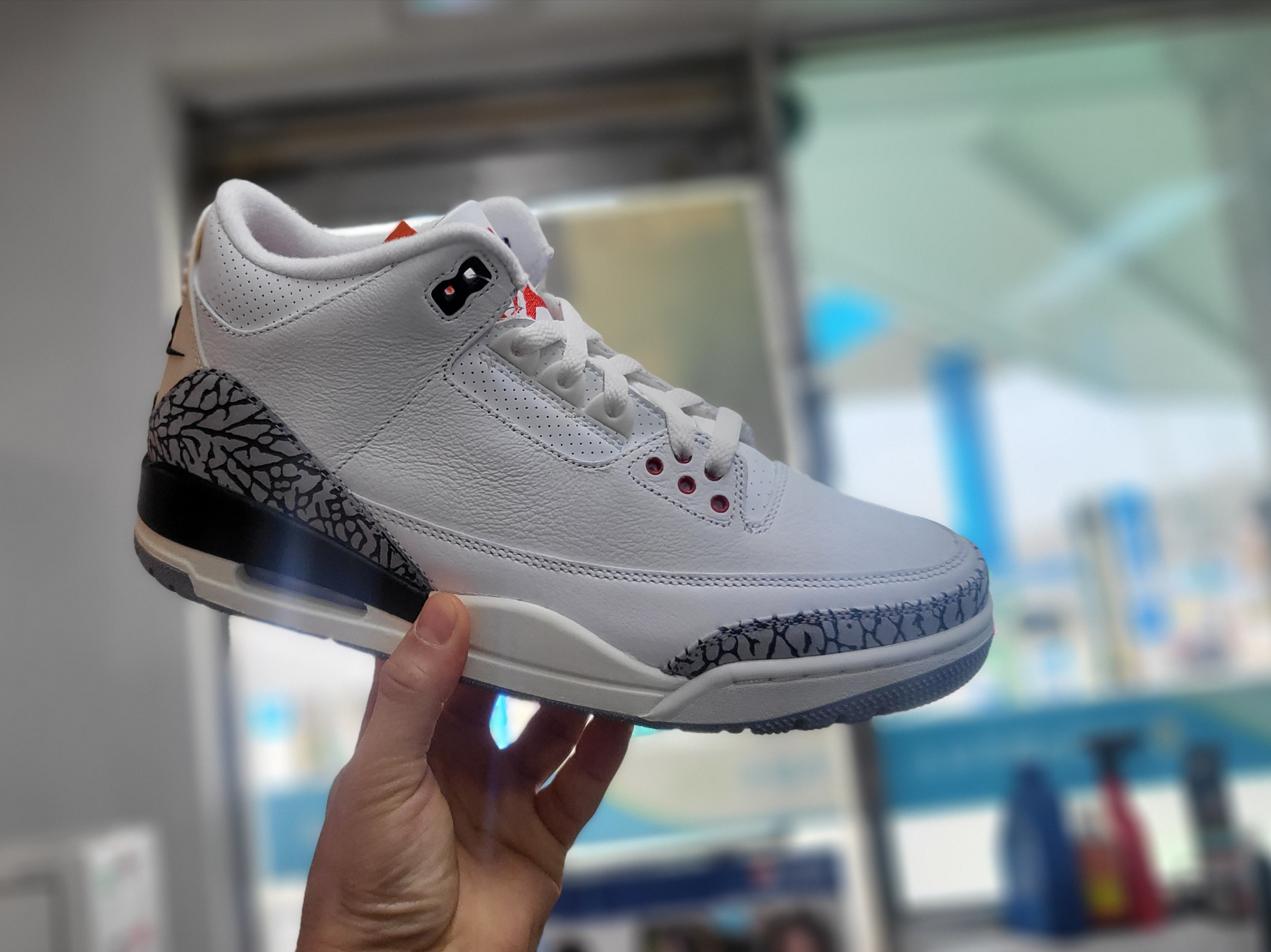 Jordan 3 Retro White Cement Reimagined 착용 스타일