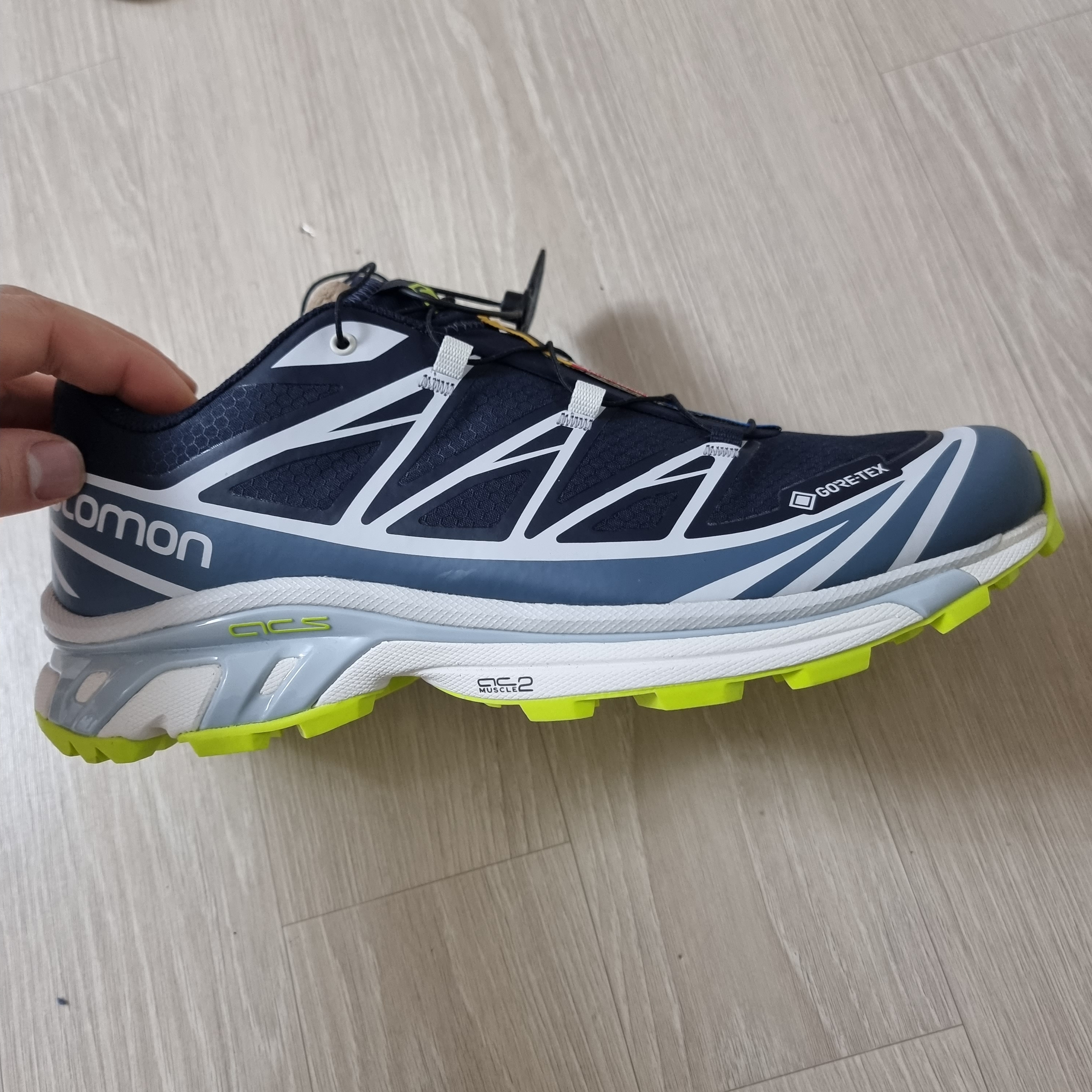 Salomon XT-6 Gore-Tex Night Sky 착용 스타일 - 3