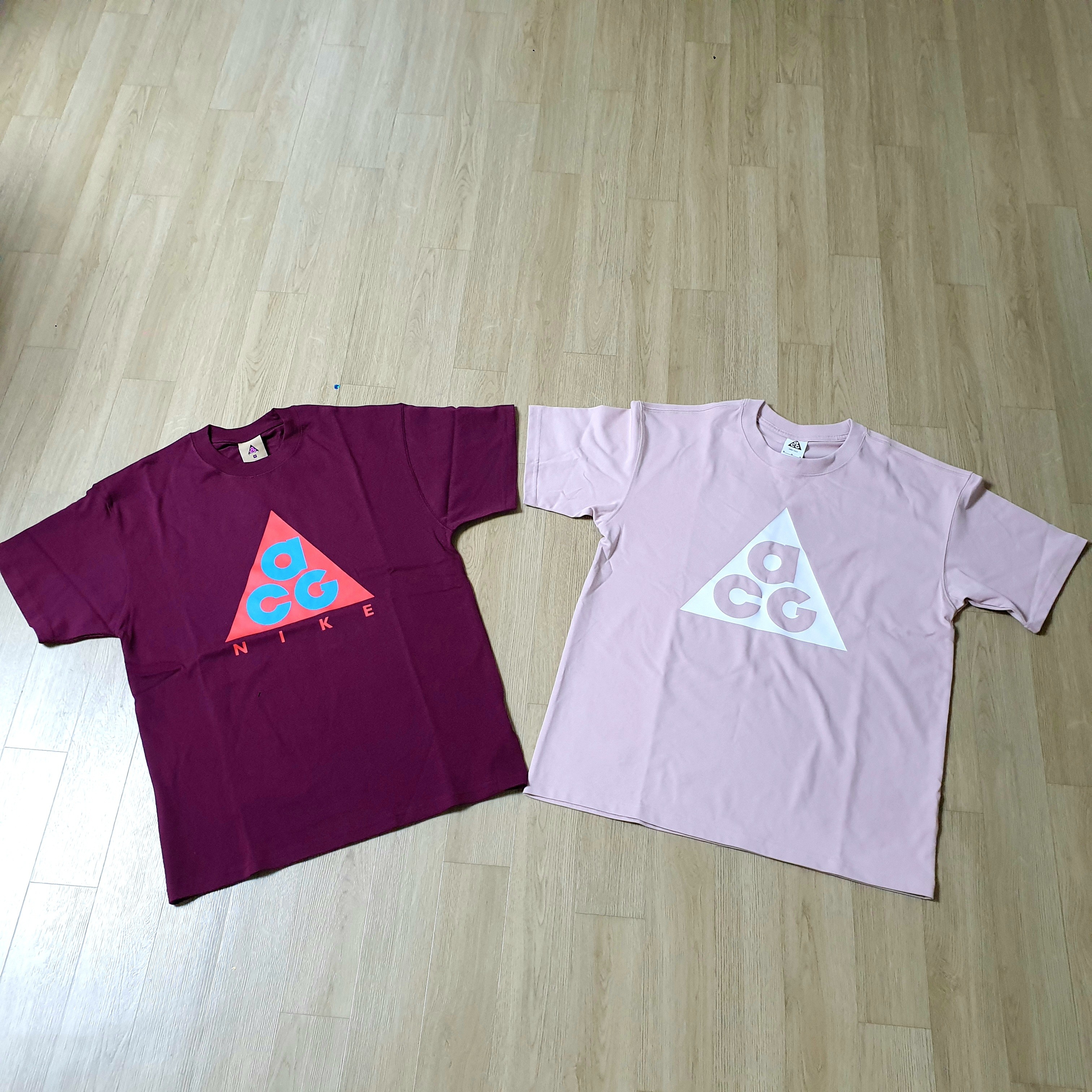 Nike ACG Giant Logo T-Shirt Beetroot - Asia 착용 스타일 - 3