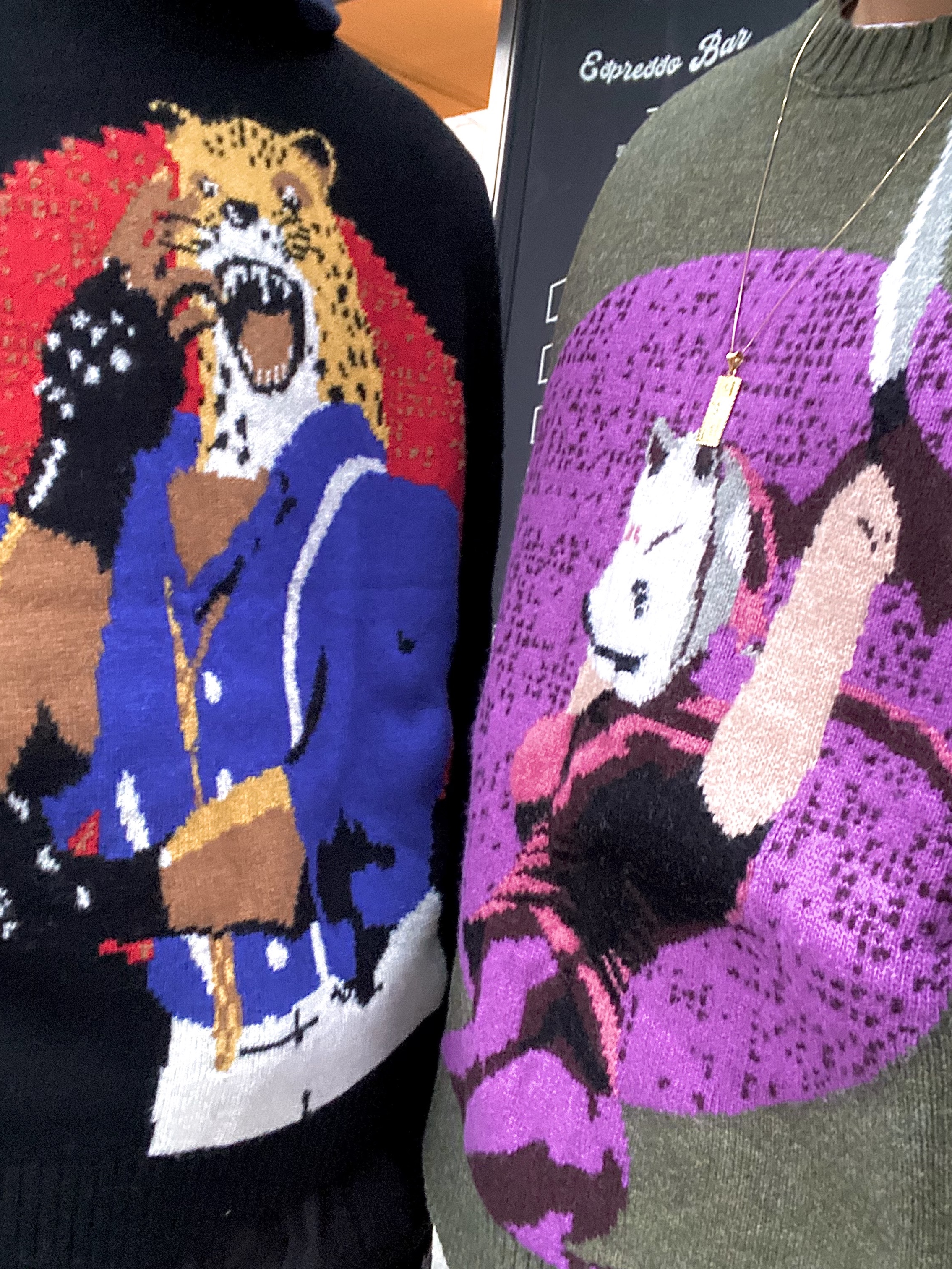 Supreme 2-Tone Paneled Jean Red - 22FW, Supreme Polartec Camp Cap Woodland Camo - 22FW 착용 스타일 - 2