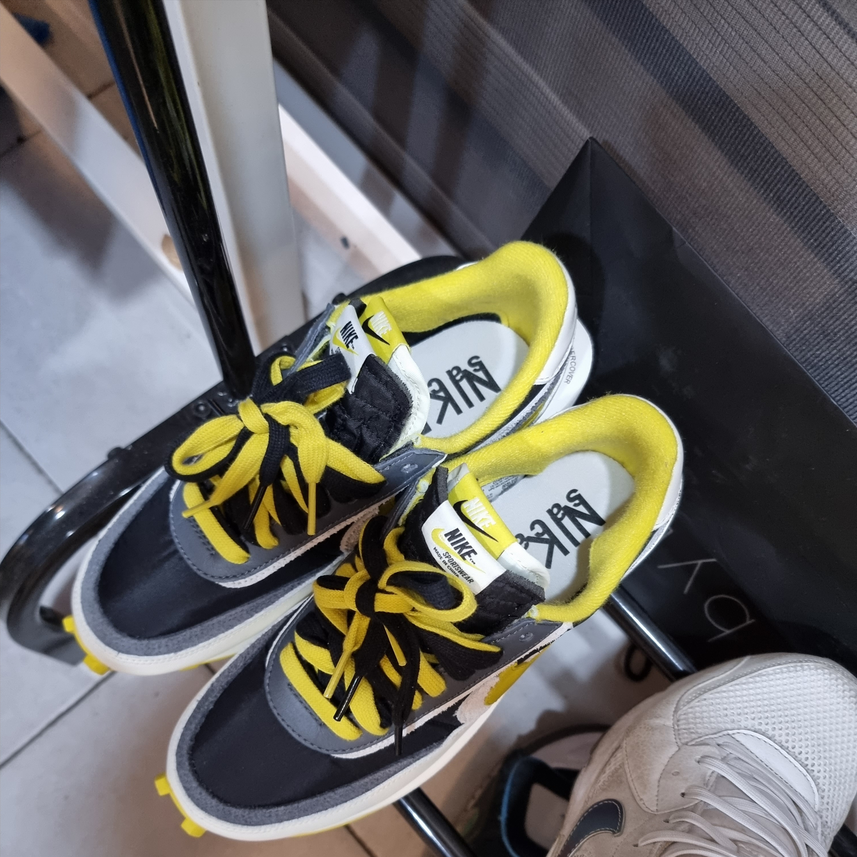 Nike x Sacai x Undercover LDWaffle Black Bright Citron 착용 스타일
