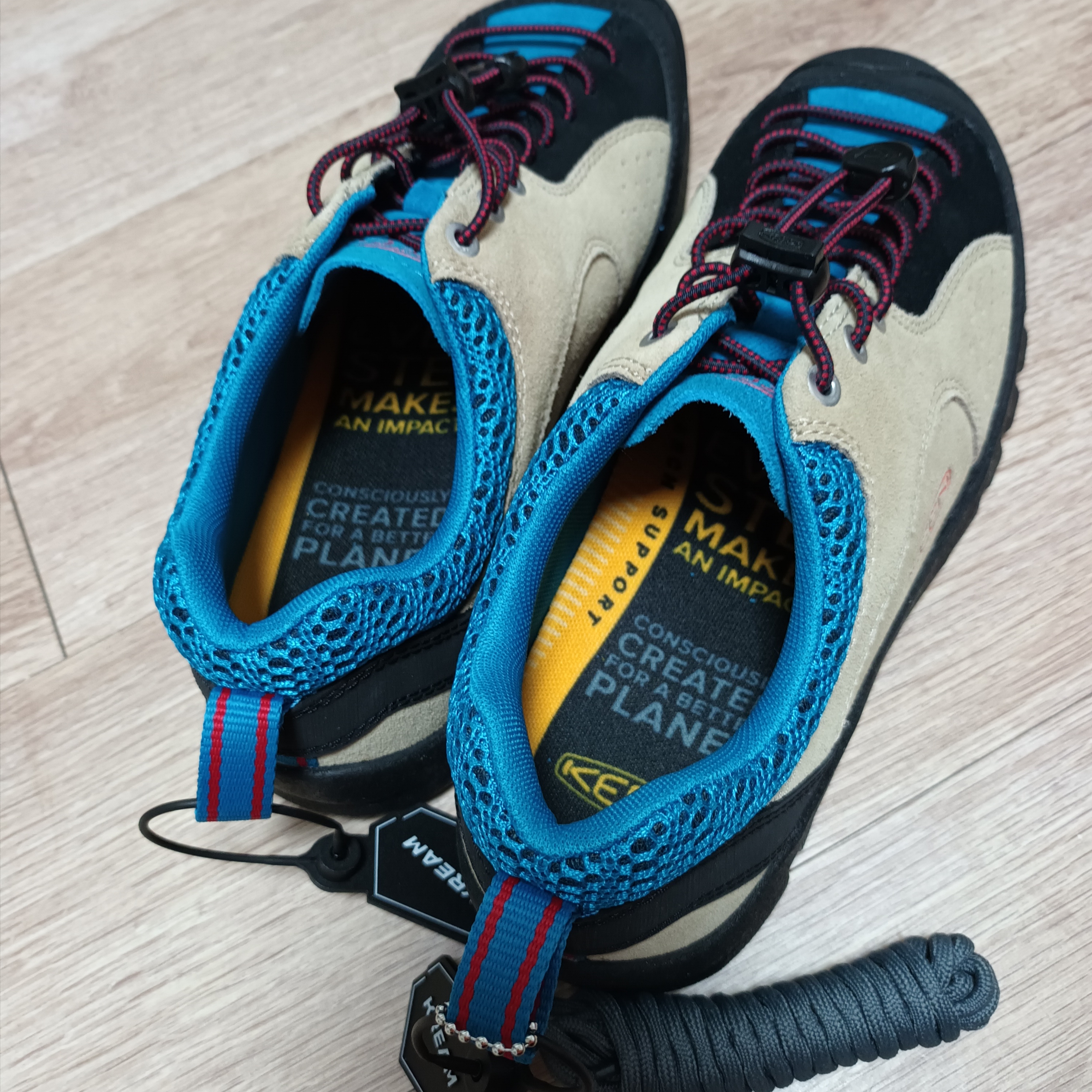 Keen Jasper Rocks SP Sneakers Beige 착용 스타일