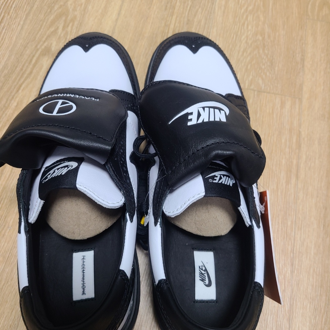 Nike x Peaceminusone Kwondo1 Black and White 착용 스타일 - 2