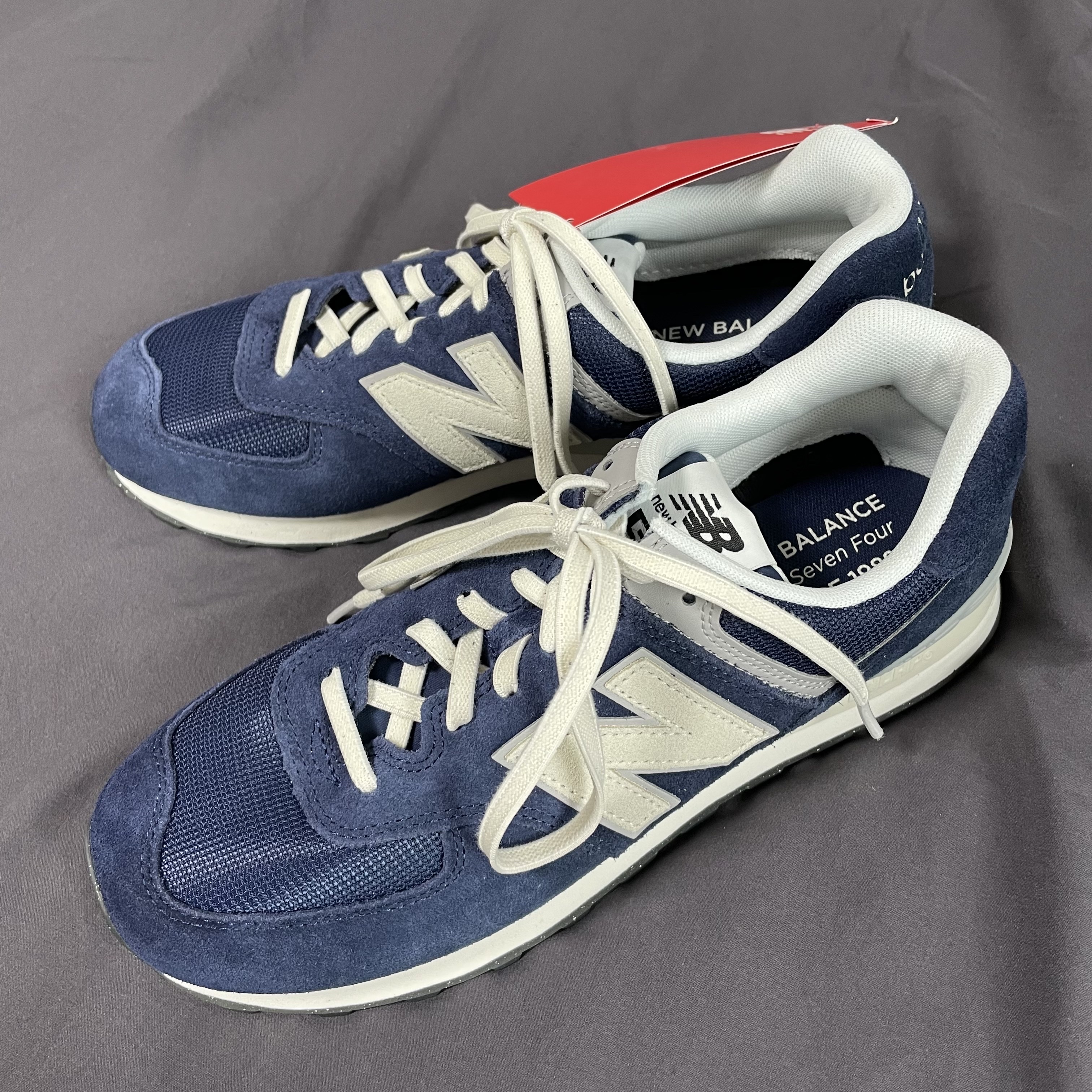 New Balance 574 Classics Reimagined Navy 착용 스타일