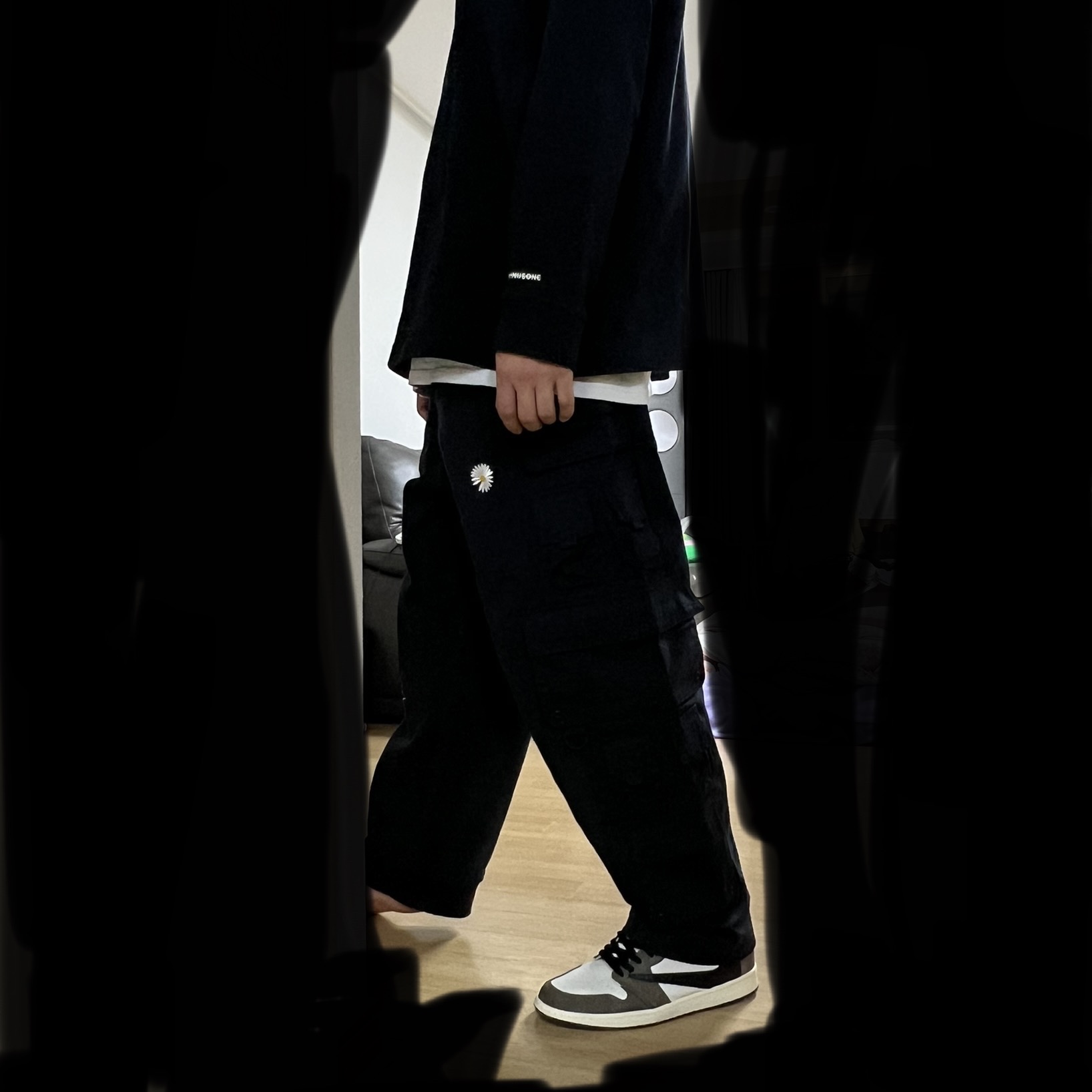 Nike x Peaceminusone Wide Pants Black (DR0096-010), Nike x Peaceminusone LS T-Shirt Black (DR0098-010) 착용 스타일