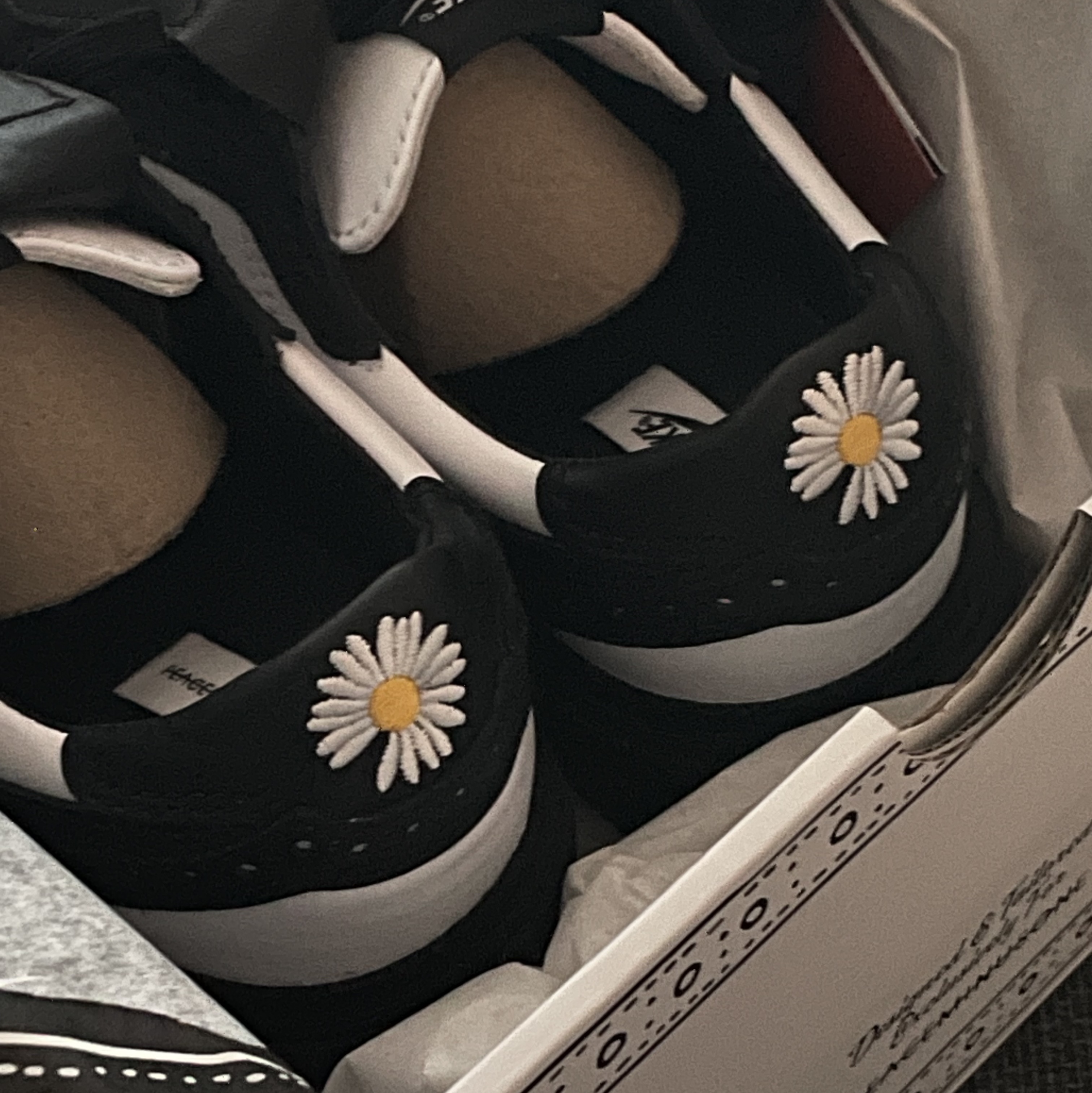 Nike x Peaceminusone Kwondo1 Black and White 착용 스타일 - 4