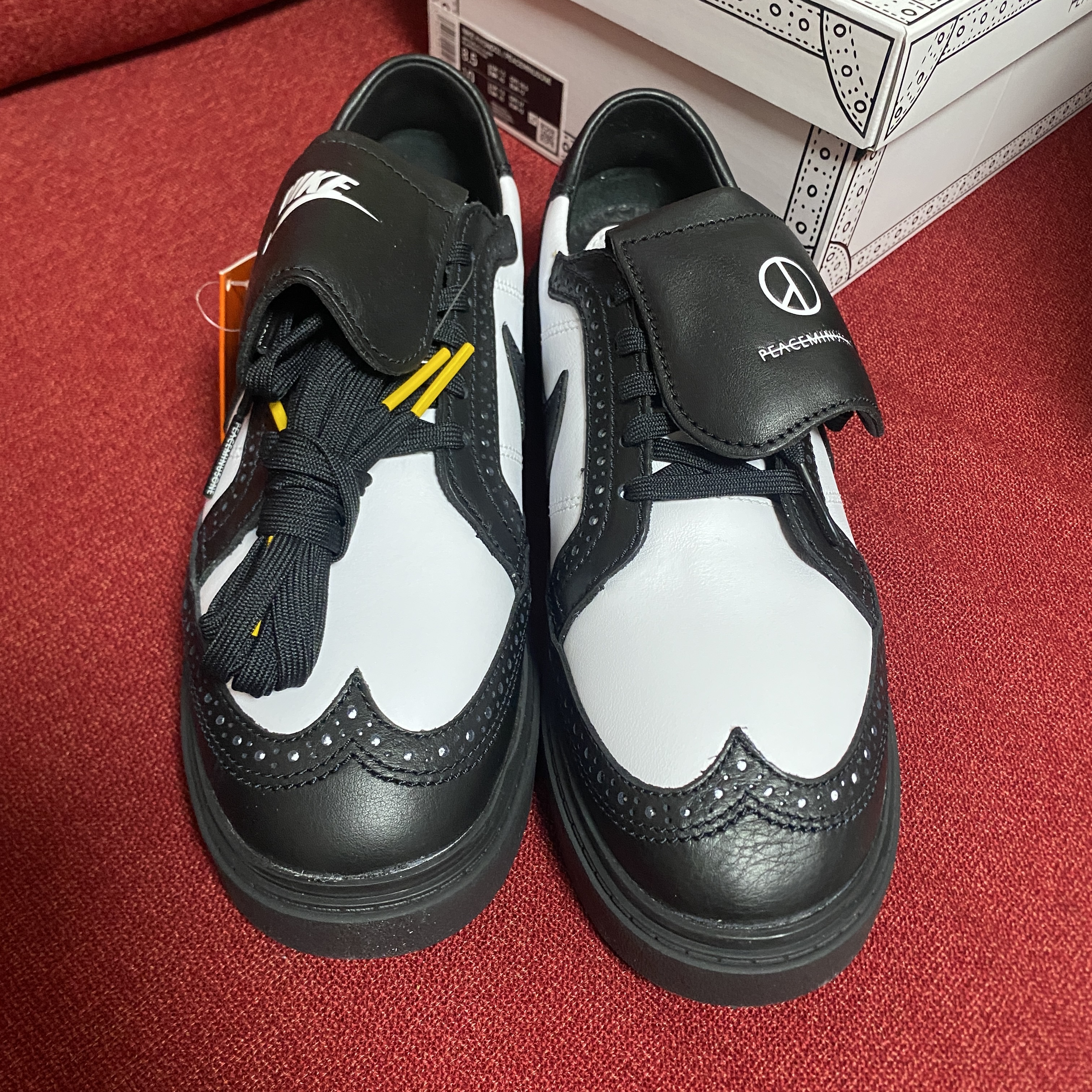 Nike x Peaceminusone Kwondo1 Black and White 착용 스타일 - 3