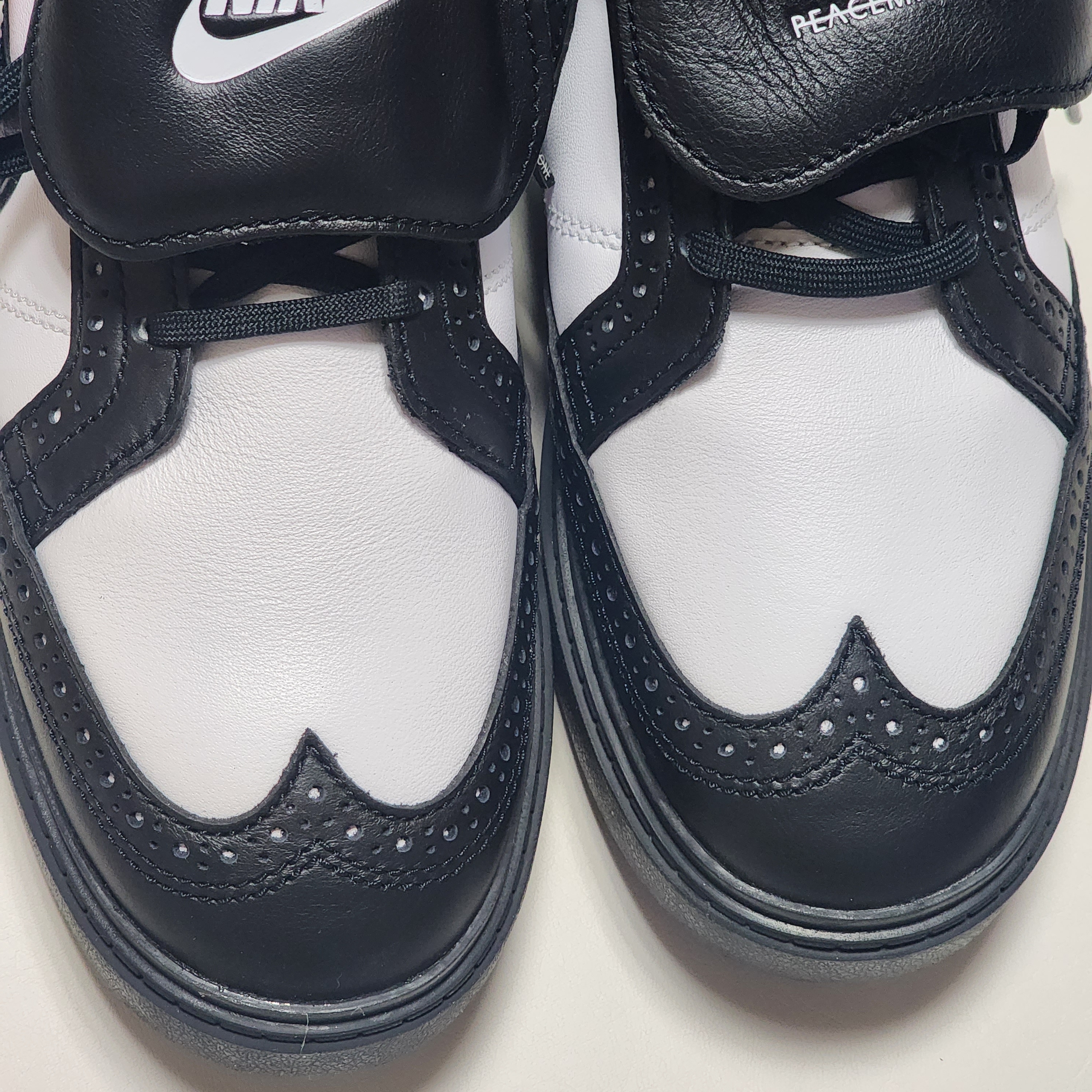 Nike x Peaceminusone Kwondo1 Black and White 착용 스타일 - 2