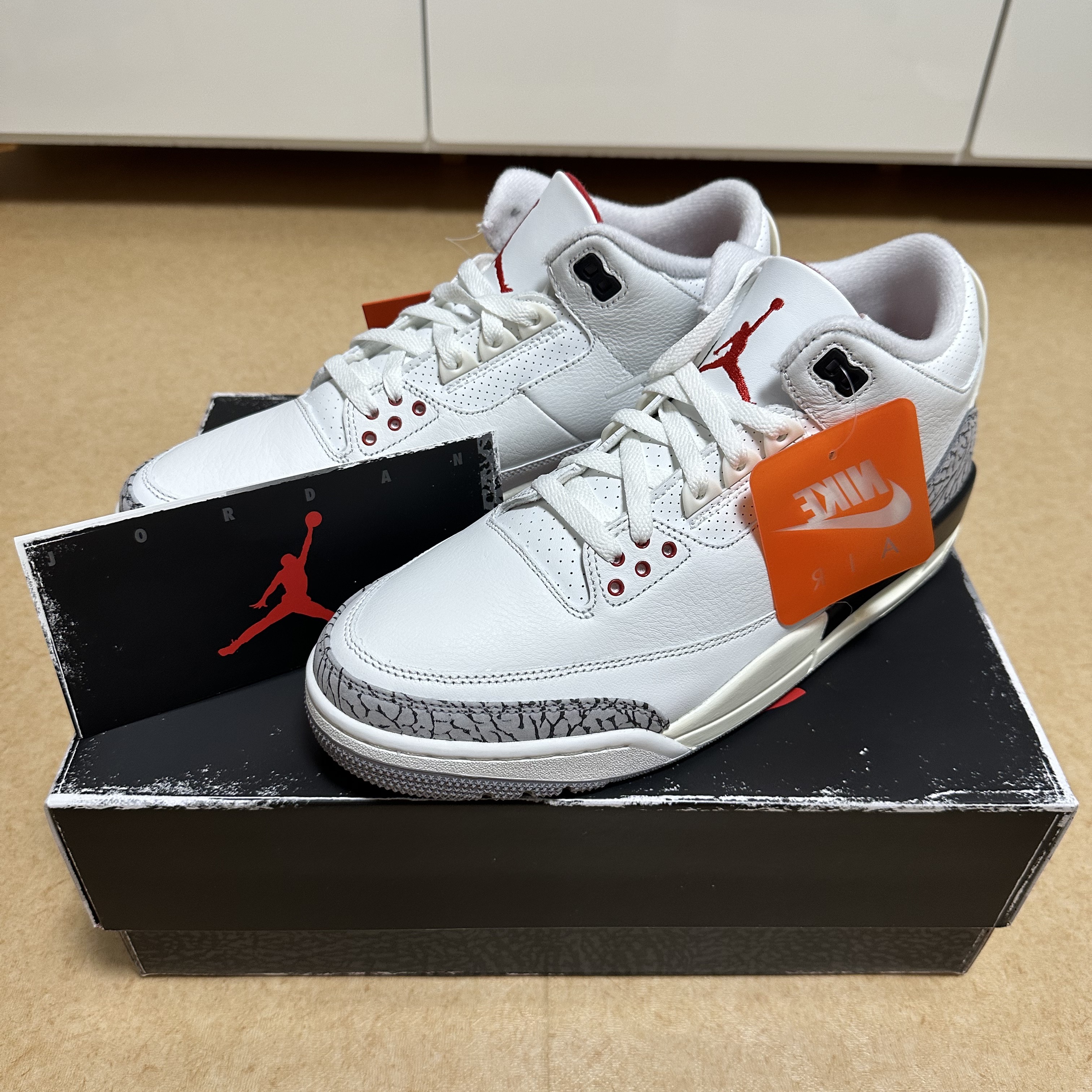 Jordan 3 Retro White Cement Reimagined 착용 스타일