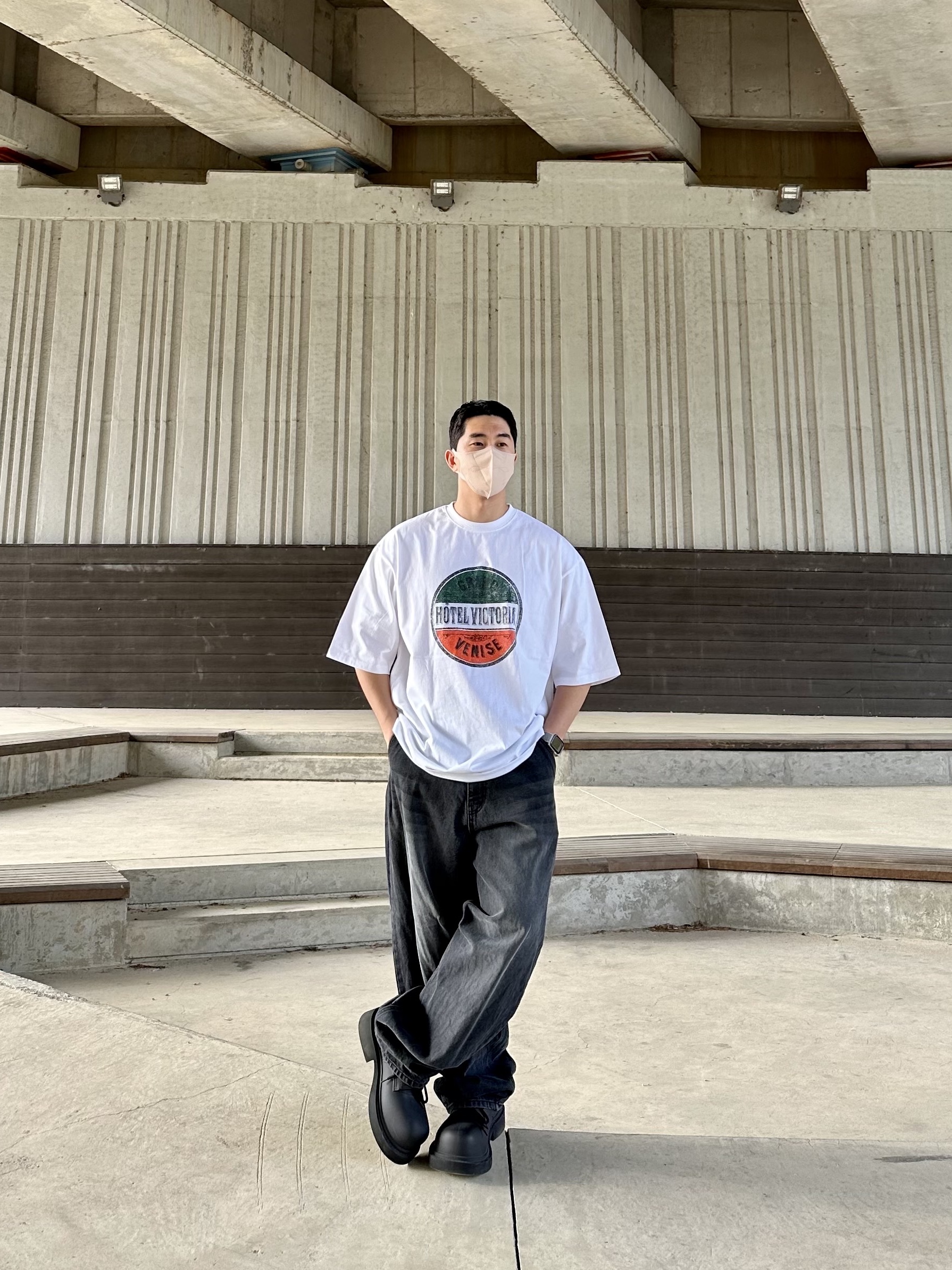 Balenciaga Steroid Derby Black 착용 스타일 - 1