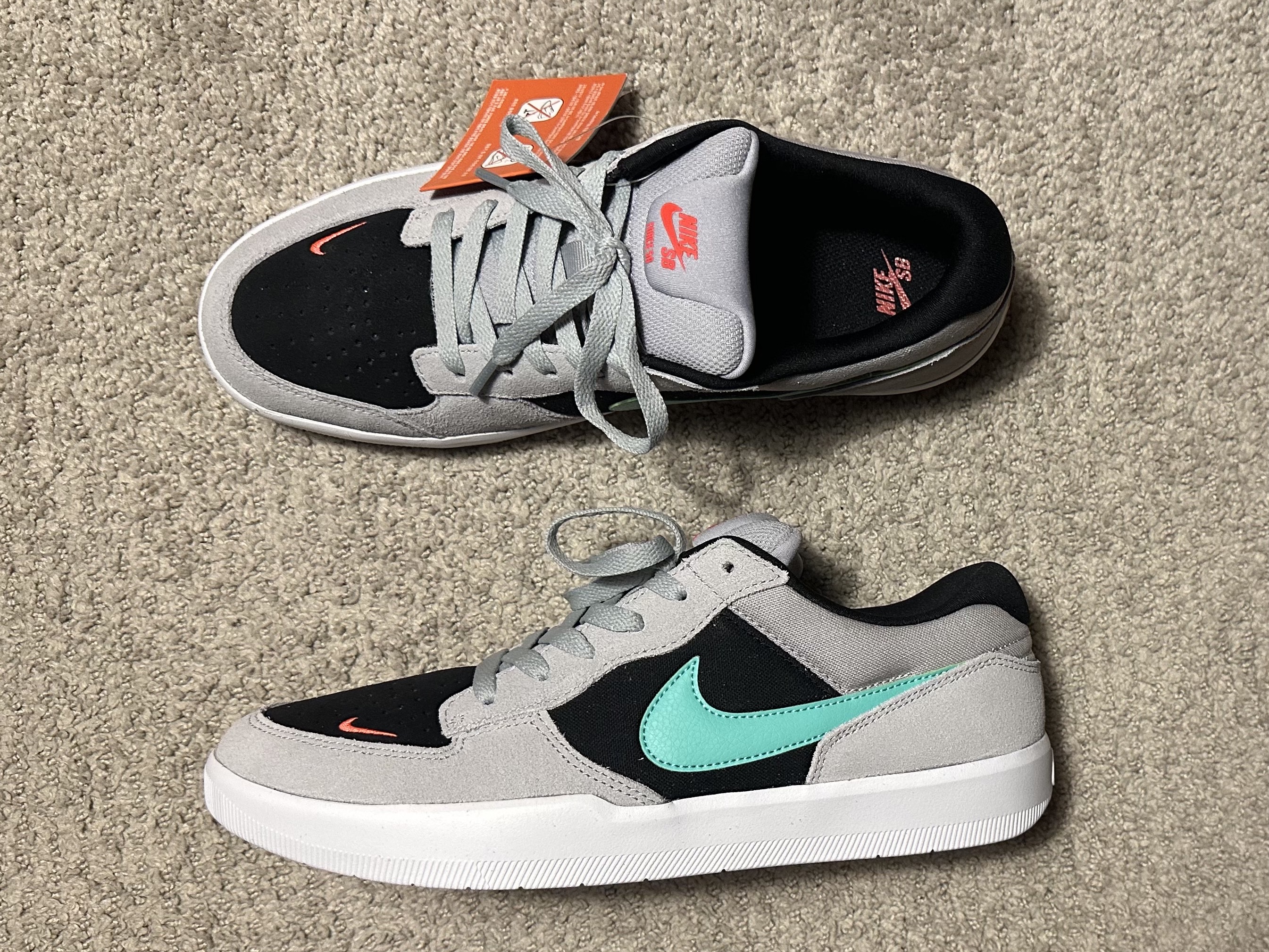 Nike SB Force 58 Wolf Grey Light Menta 착용 스타일 - 2
