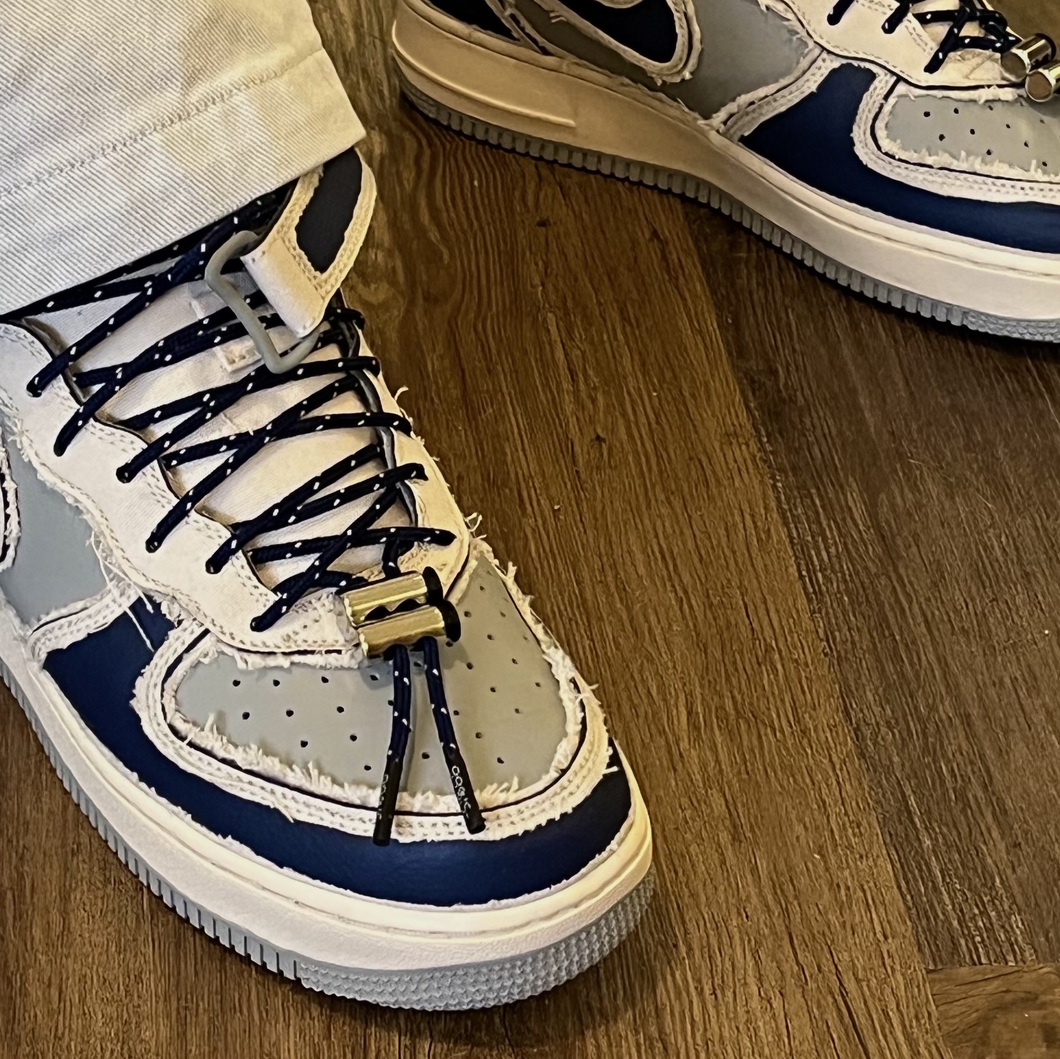 Nike Air Force 1 Mid '07 Pearl White 착용 스타일 - 3