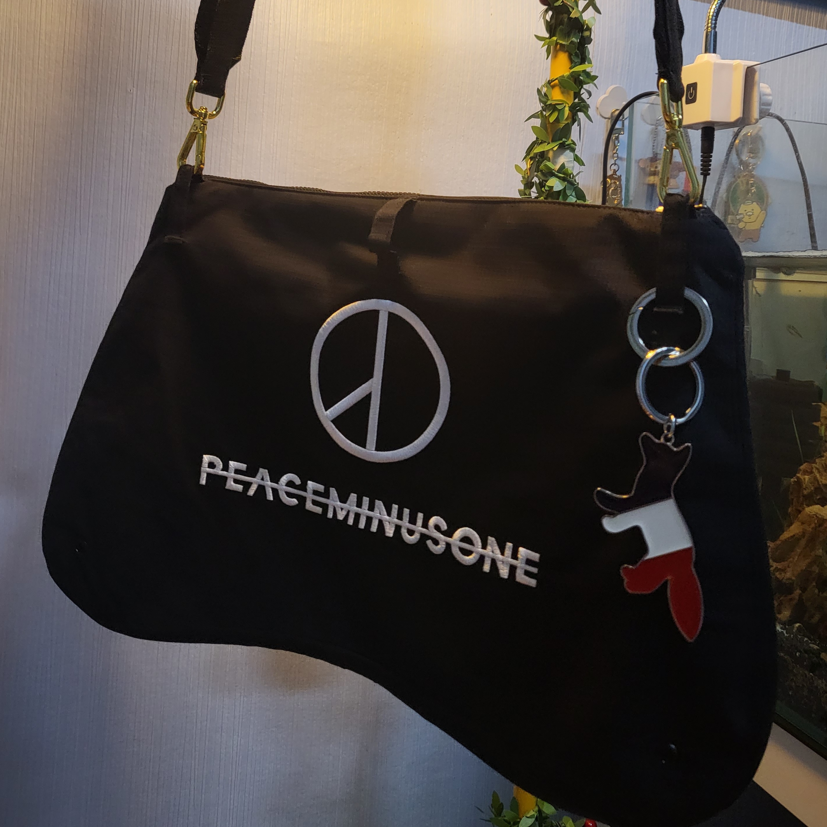 Nike x Peaceminusone Wide Pants Black (DR0096-010) 착용 스타일